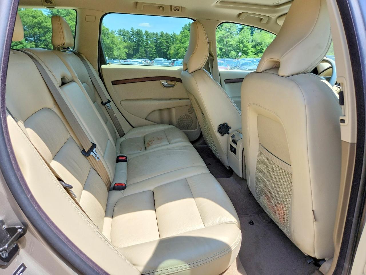 2011 Volvo Xc70 3.2 Бежевый vin: YV4940BZ5B1096869