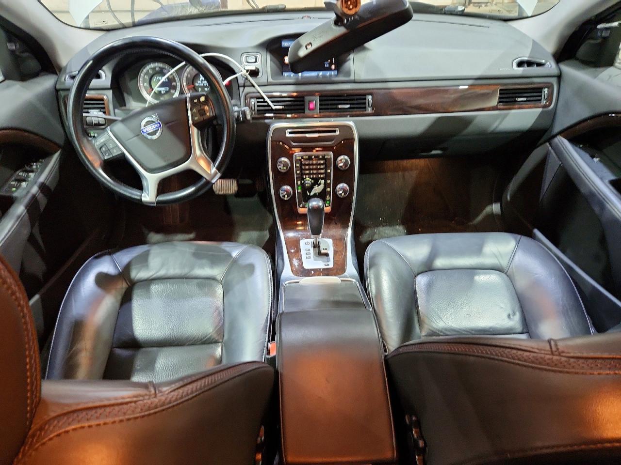 2012 Volvo Xc70 3.2 Серебряный vin: YV4940BZ6C1141836