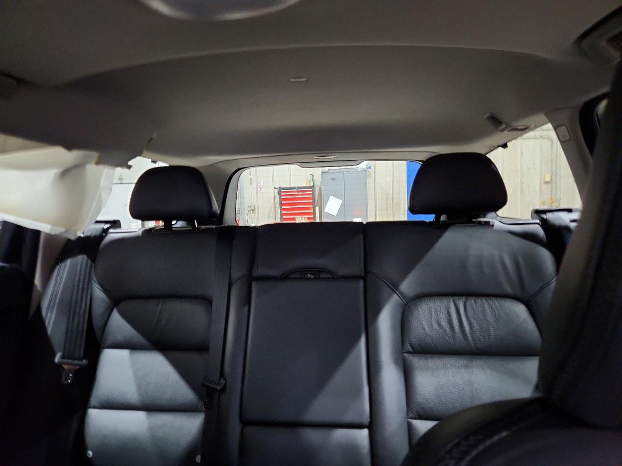 2012 Volvo Xc70 3.2 Серебряный vin: YV4940BZ6C1141836
