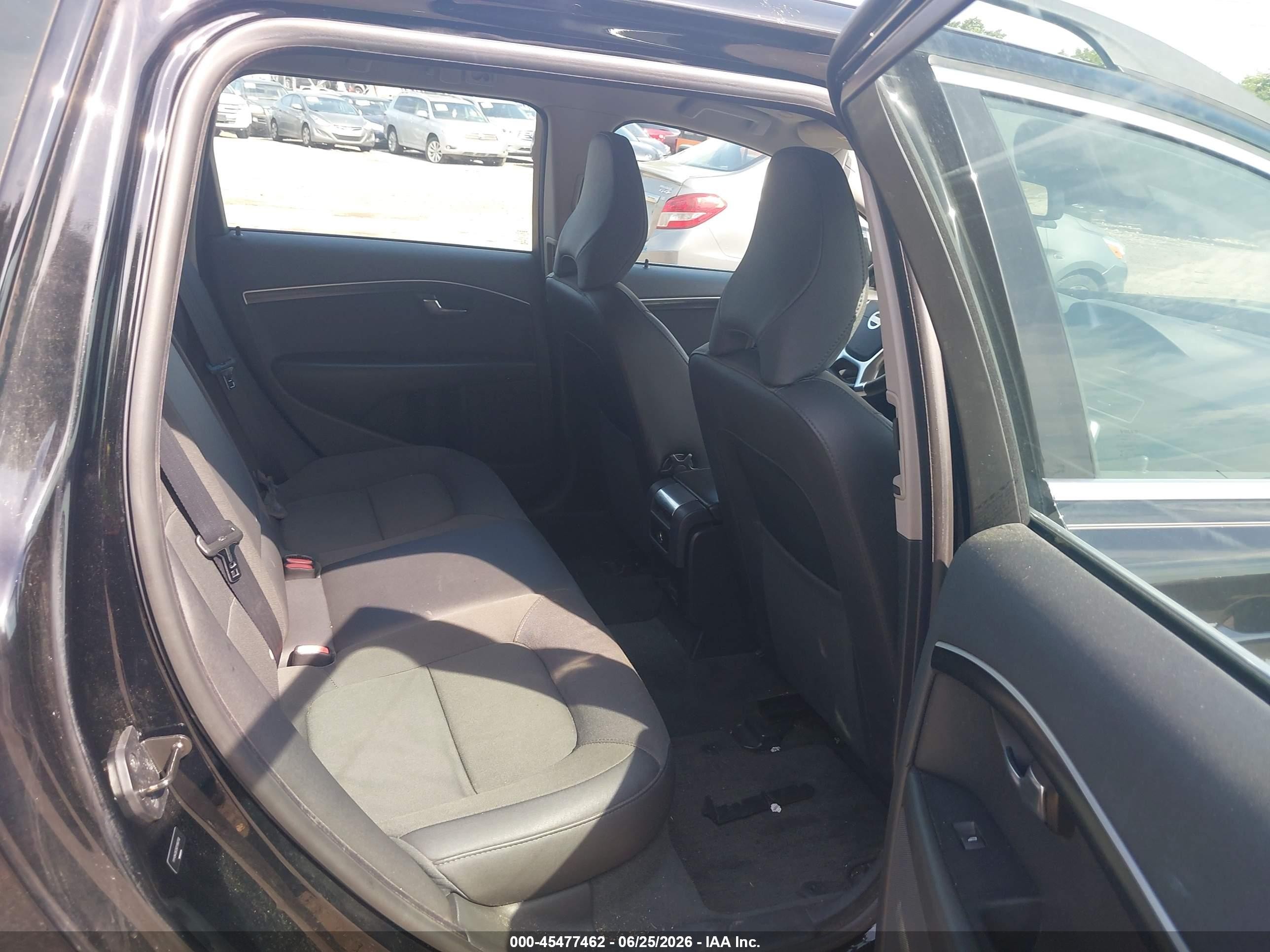 2013 Volvo Xc70 3.2l/3.2l Platinum/3.2l Premier/3.2l Premier Plus Black vin: YV4940BZ6D1156113