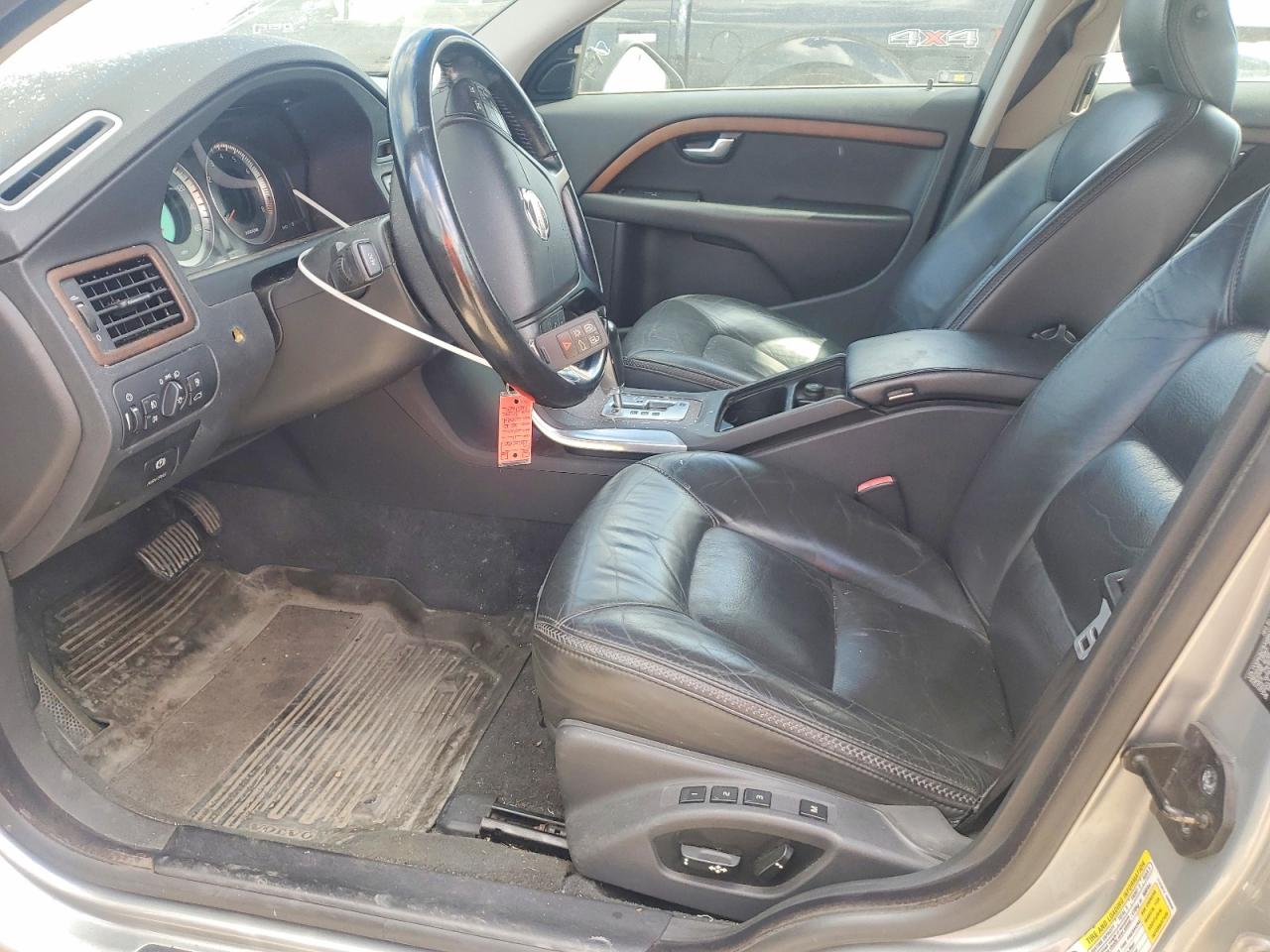 2011 Volvo Xc70 3.2 Silver vin: YV4940BZ7B1098526