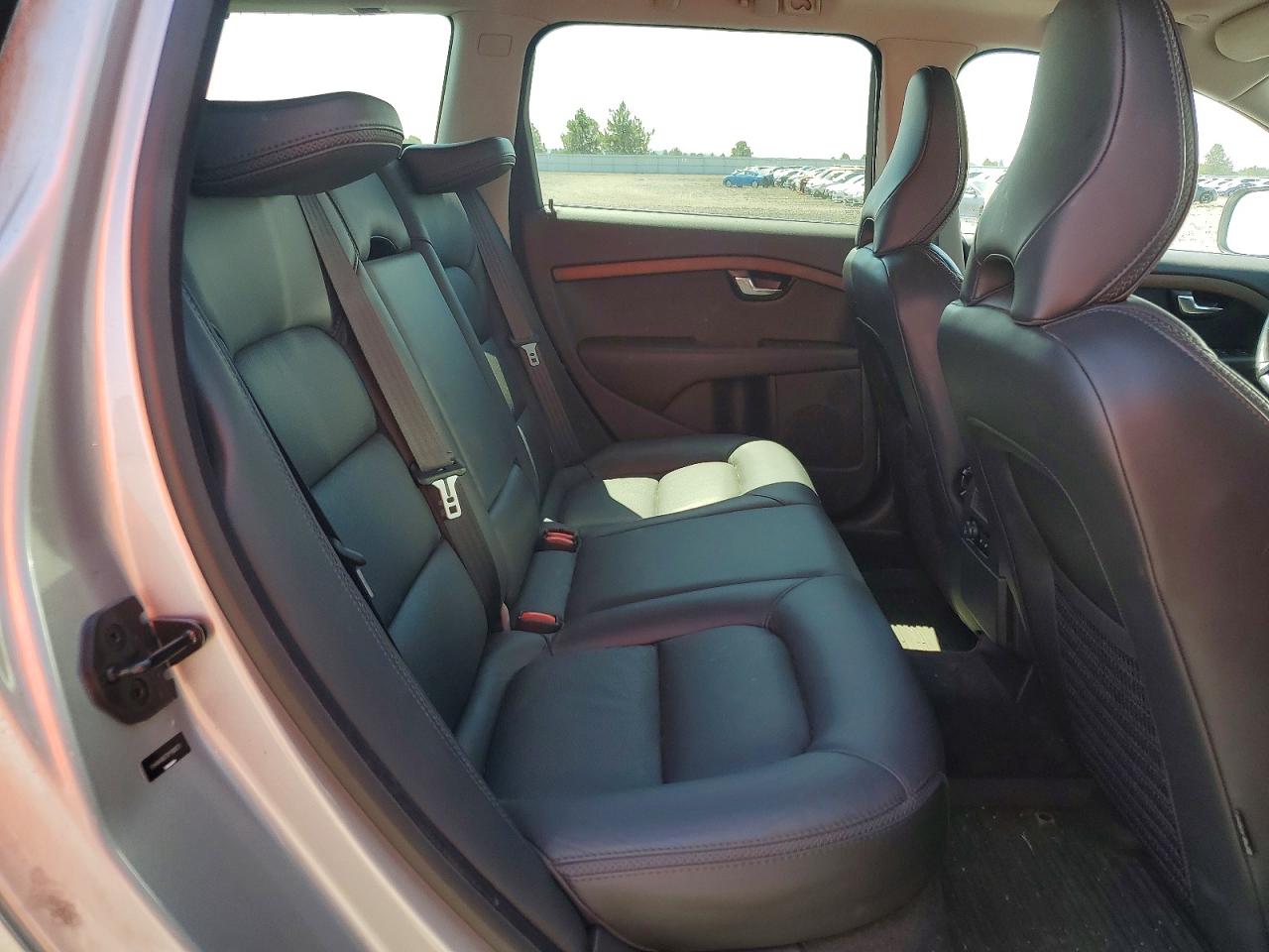 2011 Volvo Xc70 3.2 Silver vin: YV4940BZ7B1109573