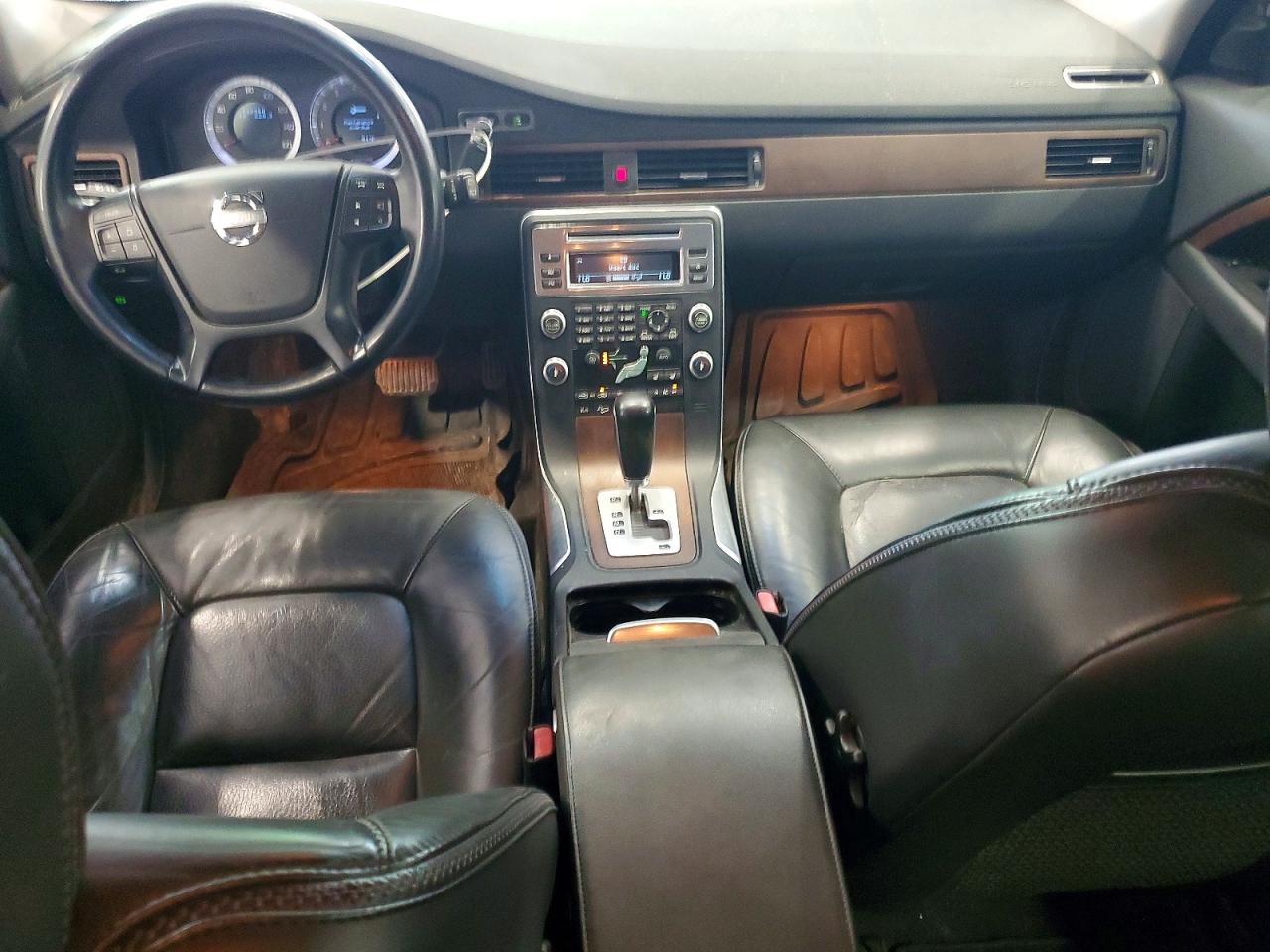 2011 Volvo Xc70 3.2 Black vin: YV4940BZ8B1096347
