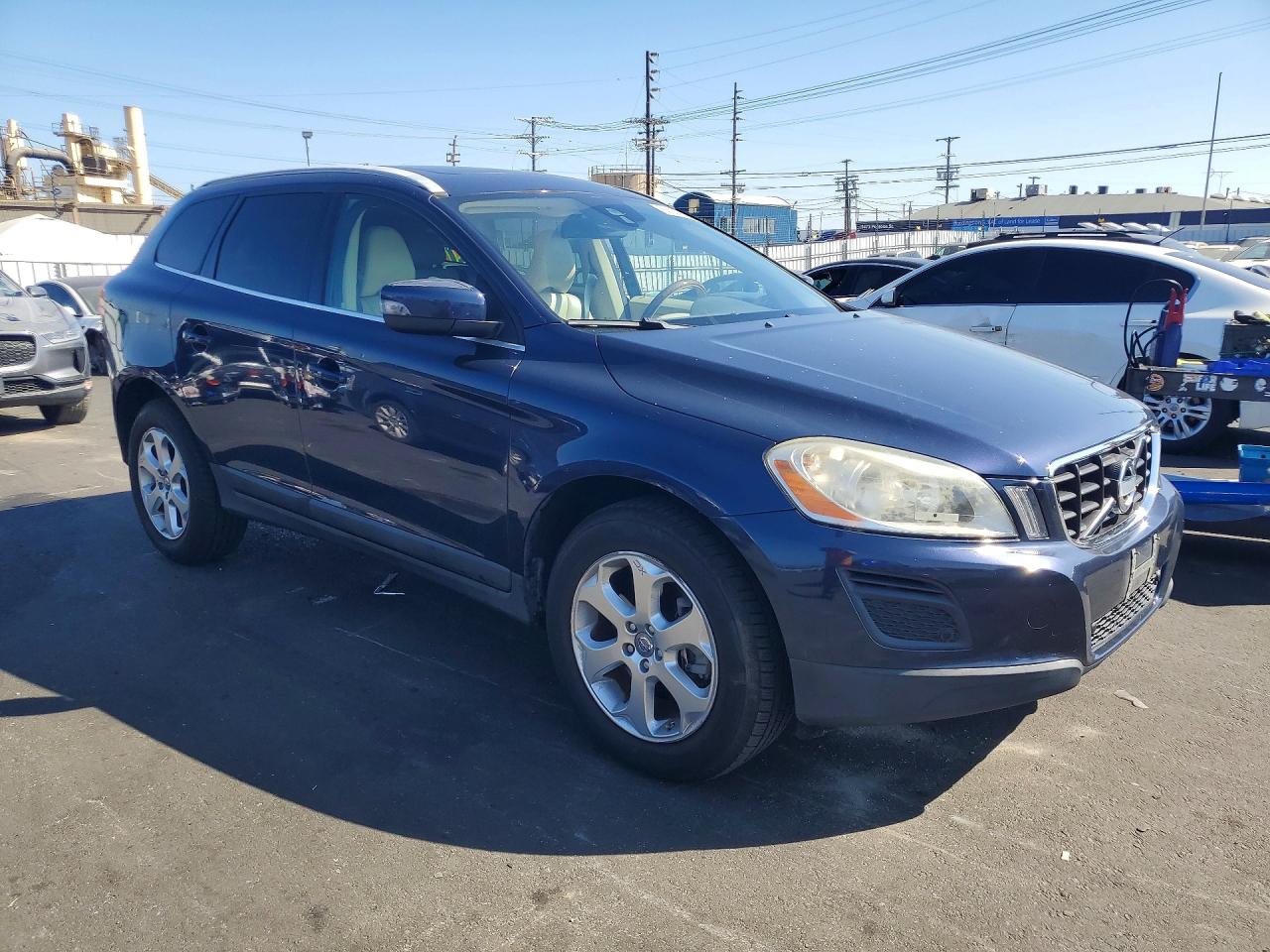 2012 Volvo Xc60 3.2 Синий vin: YV4940DL0C2311093