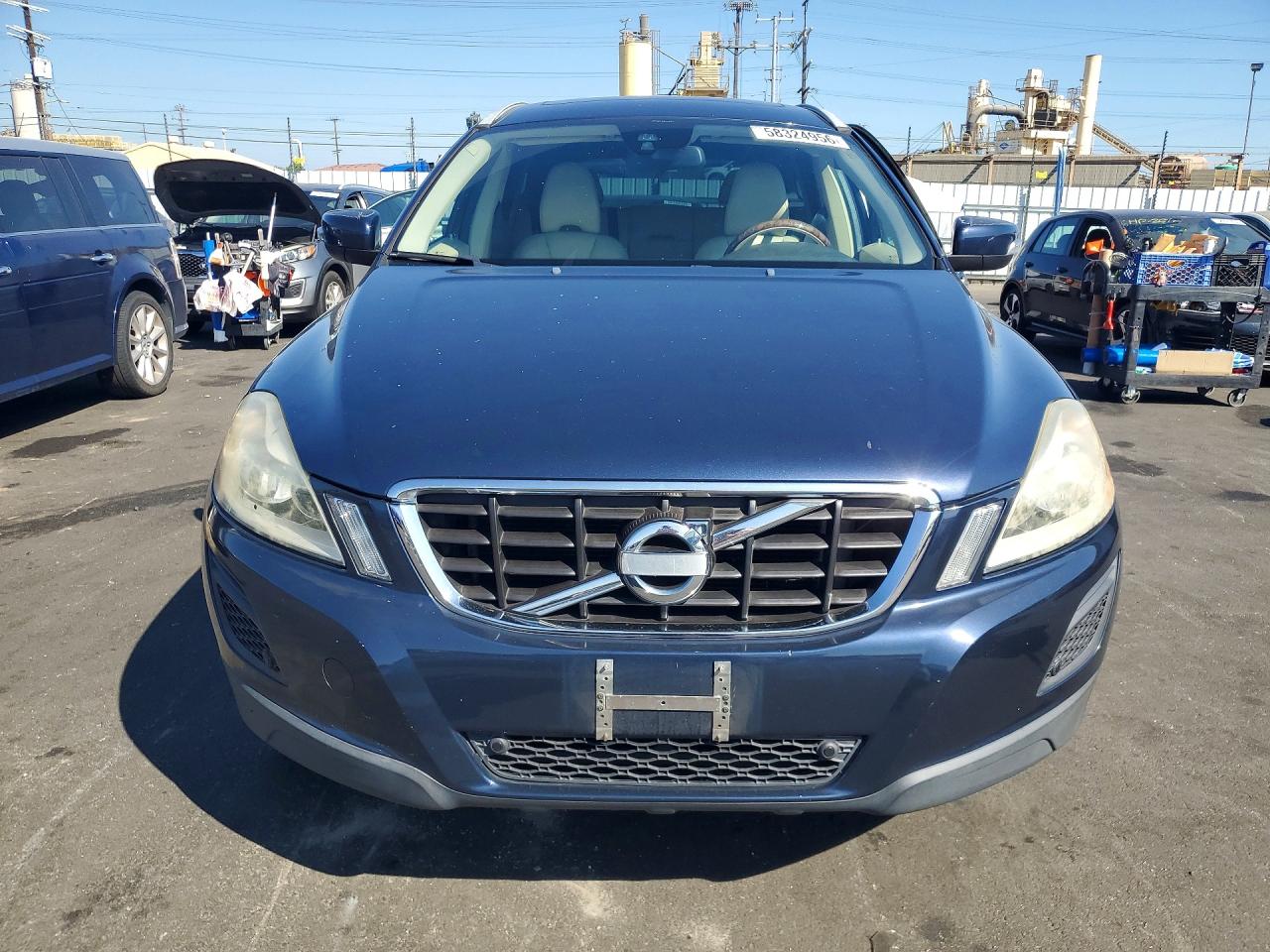 2012 Volvo Xc60 3.2 Синий vin: YV4940DL0C2311093