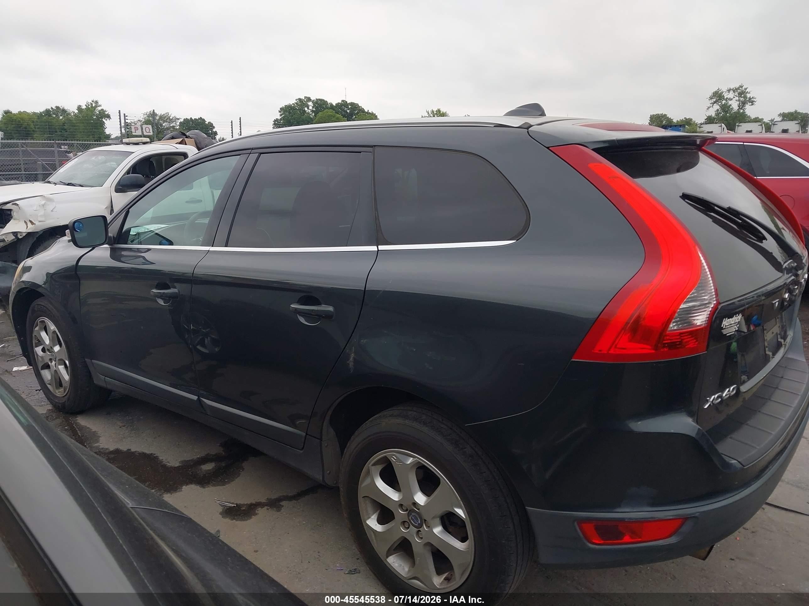 2013 Volvo Xc60 3.2/3.2 Platinum/3.2 Premier/3.2 Premier Plus Gray vin: YV4940DL0D2434247