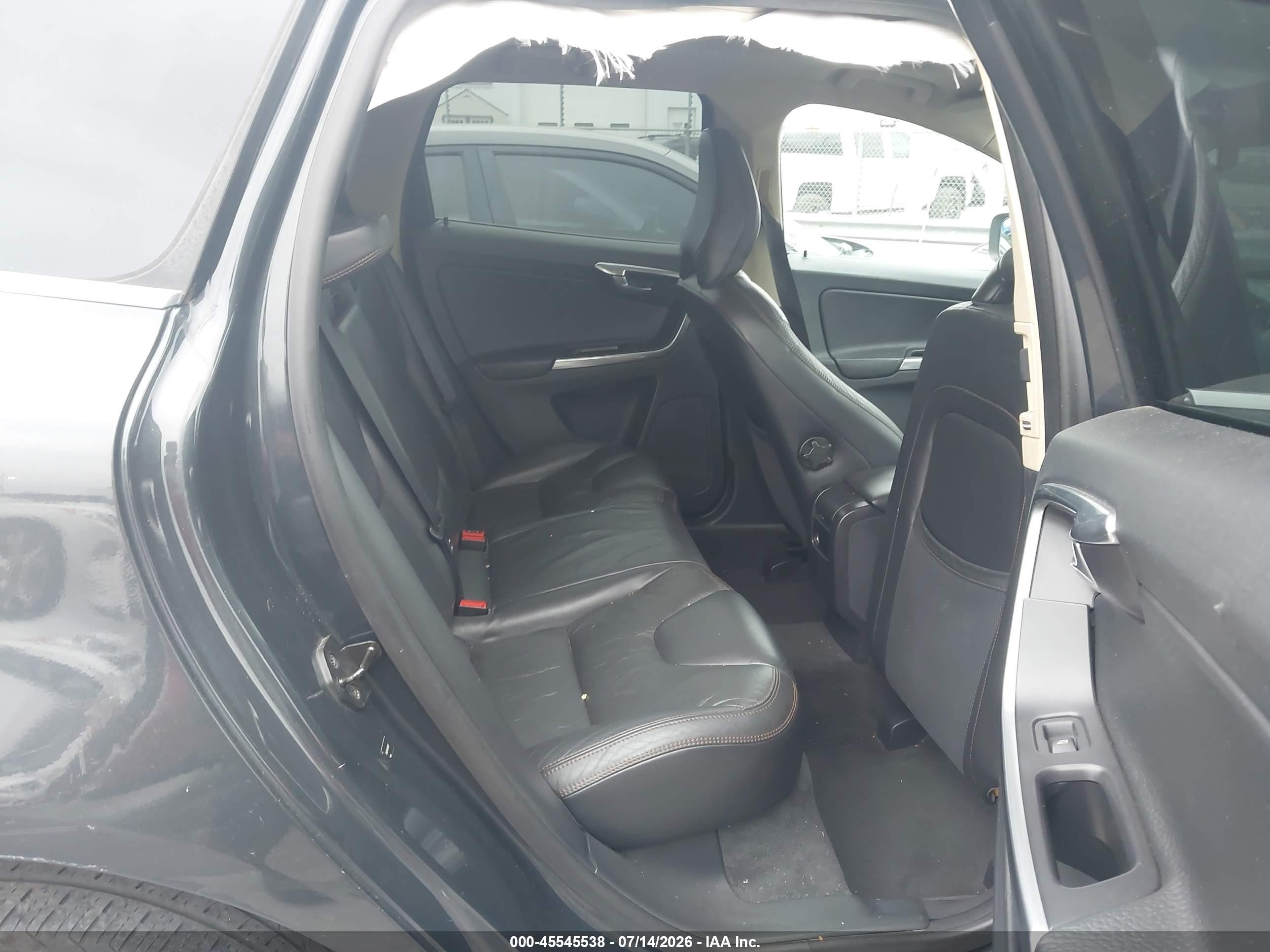 2013 Volvo Xc60 3.2/3.2 Platinum/3.2 Premier/3.2 Premier Plus Gray vin: YV4940DL0D2434247
