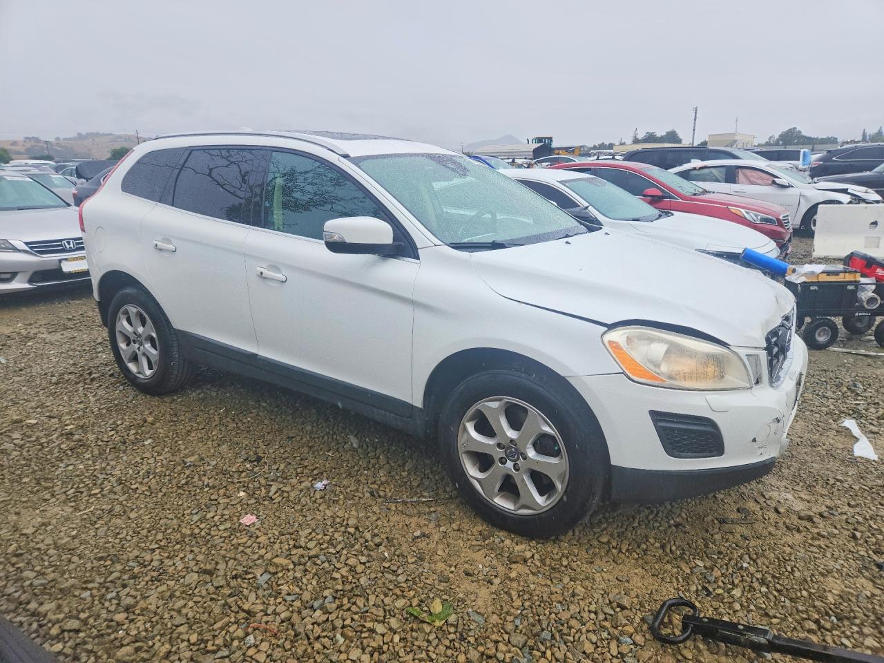 2013 Volvo Xc60 3.2 White vin: YV4940DL1D2366105