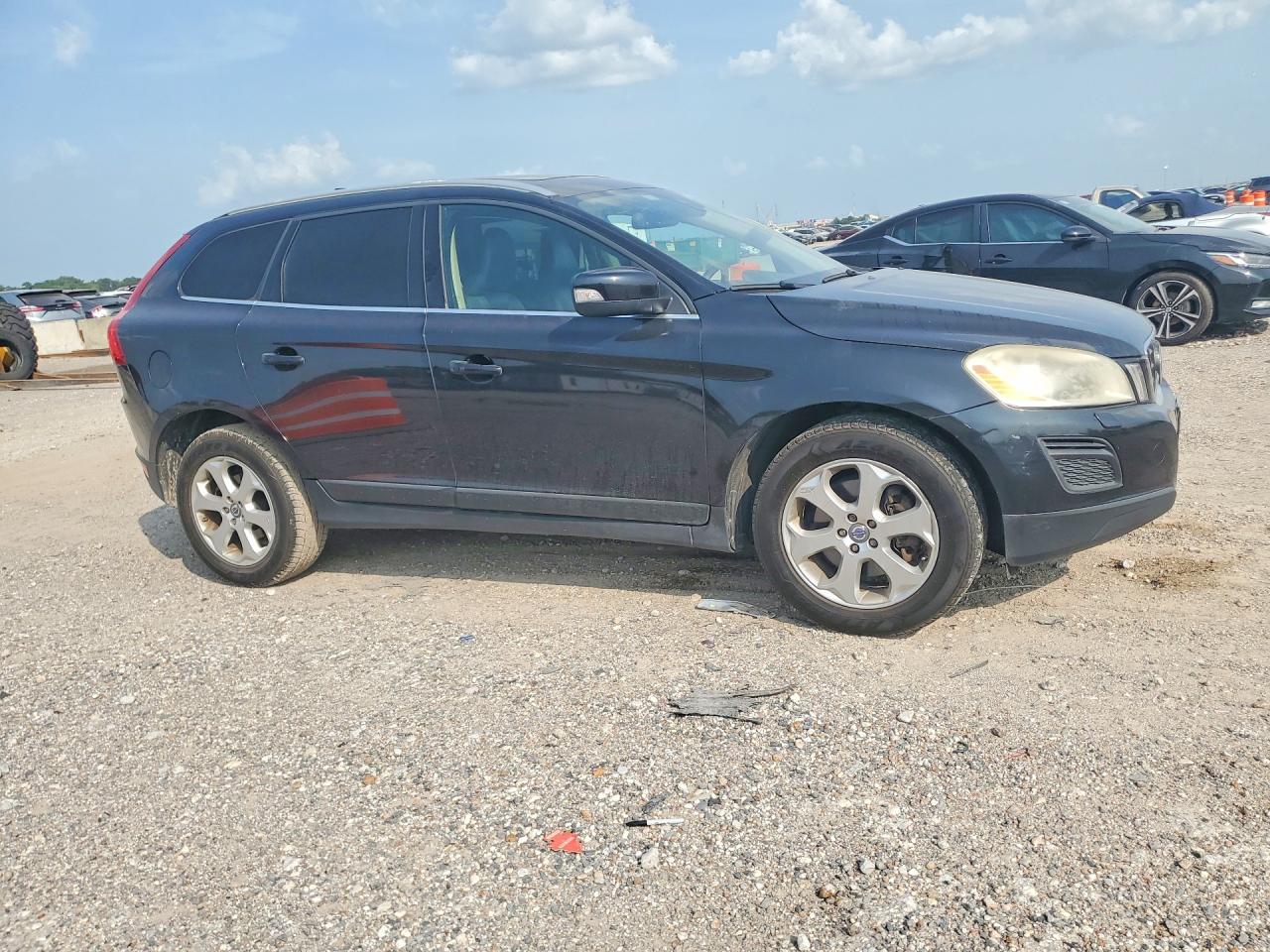 2013 Volvo Xc60 3.2 Черный vin: YV4940DL3D2433075