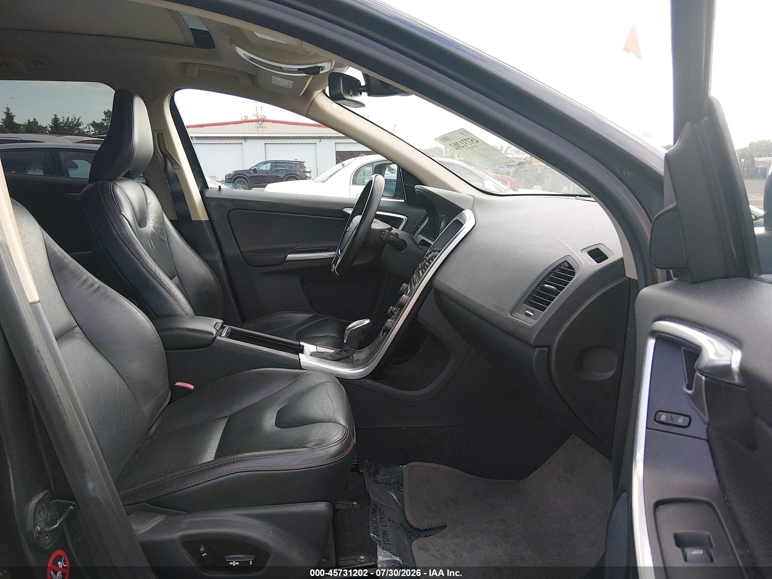 2013 Volvo Xc60 3.2/3.2 Platinum/3.2 Premier/3.2 Premier Plus Gray vin: YV4940DL3D2434274