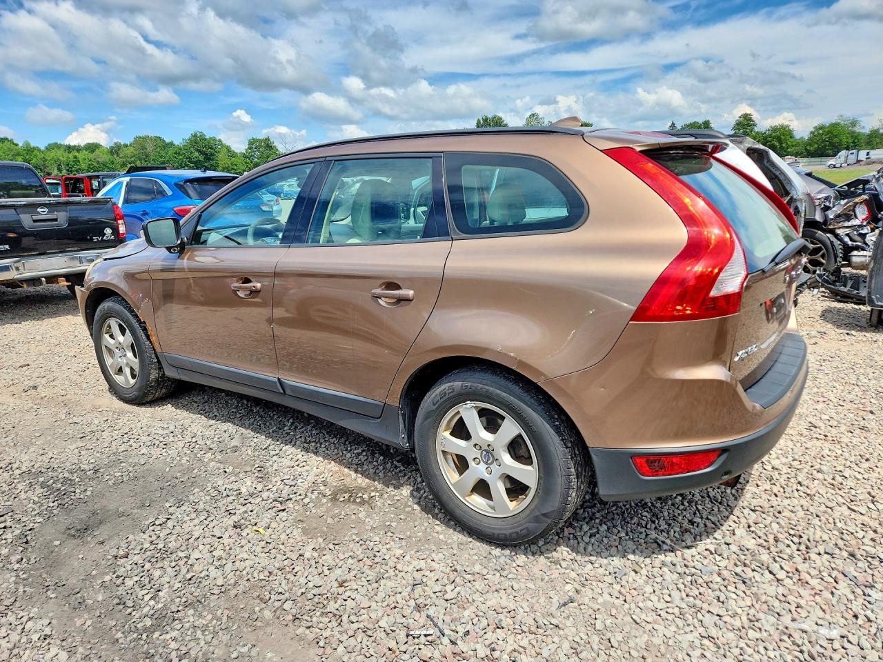 2011 Volvo Xc60 3.2 Brown vin: YV4940DL5B2157835