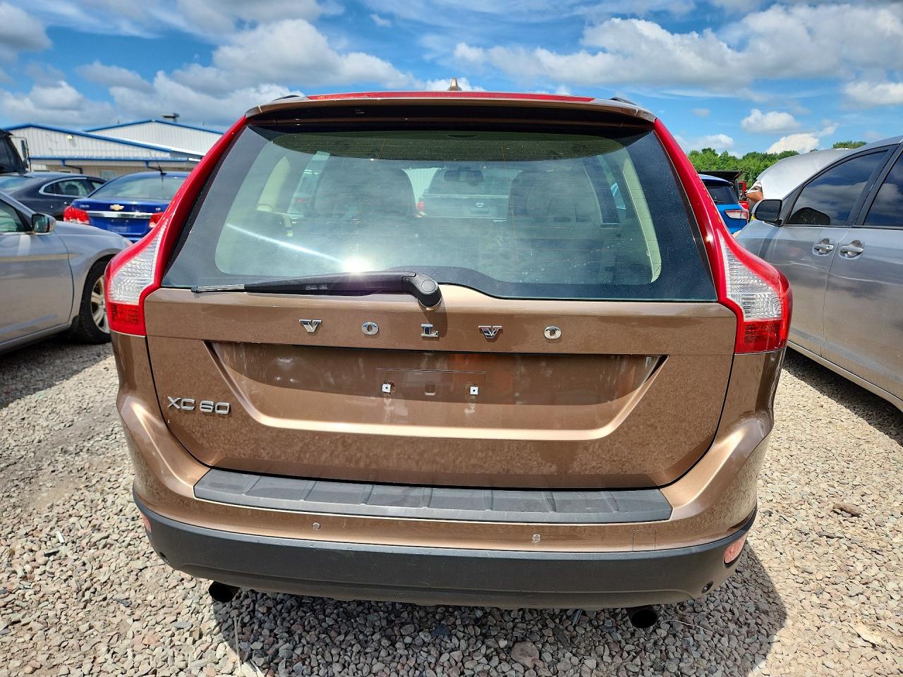 2011 Volvo Xc60 3.2 Brown vin: YV4940DL5B2157835