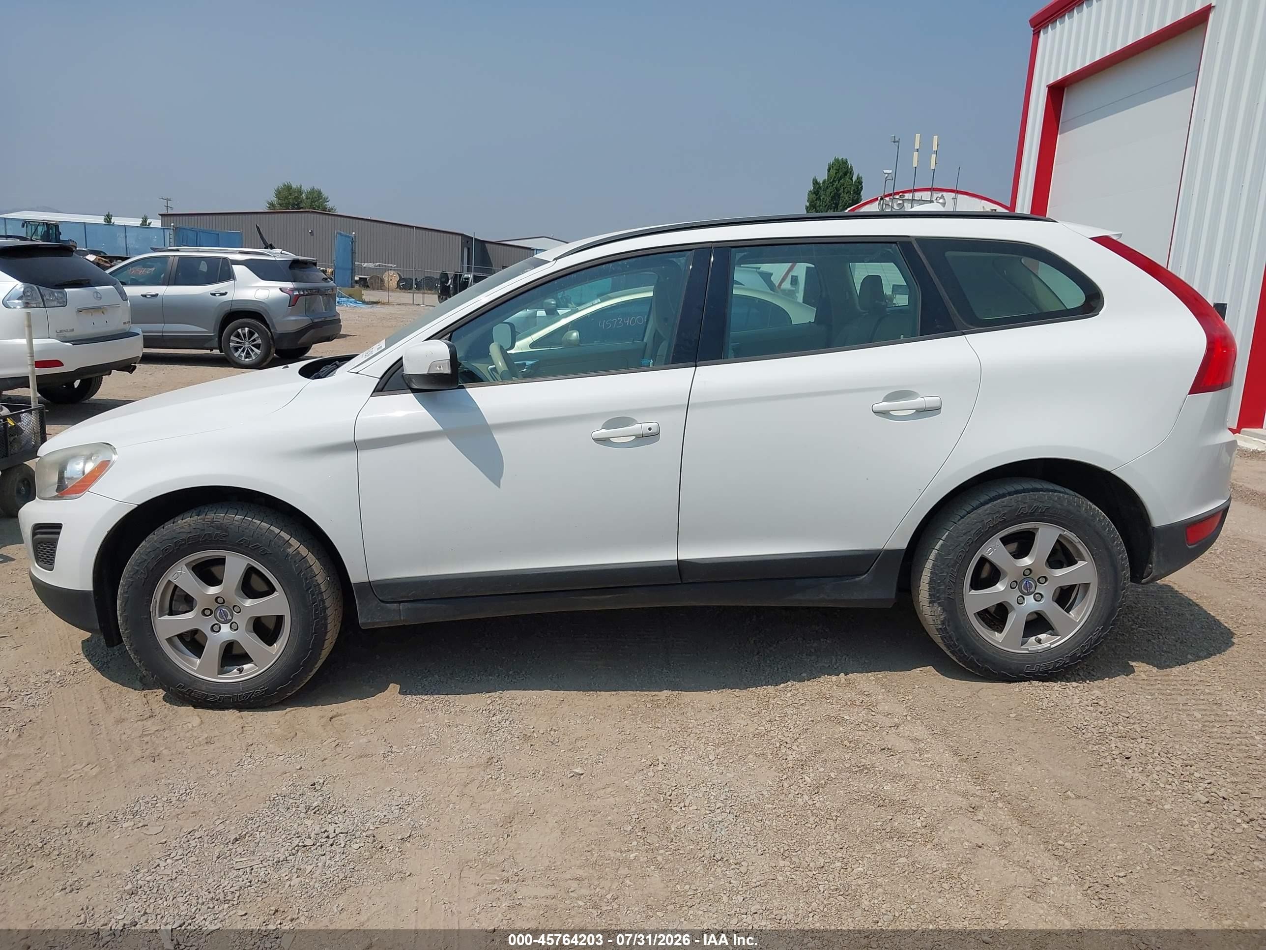 2012 Volvo Xc60 3.2/3.2 Platinum/3.2 Premier/3.2 Premier Plus White vin: YV4940DL6C2293571