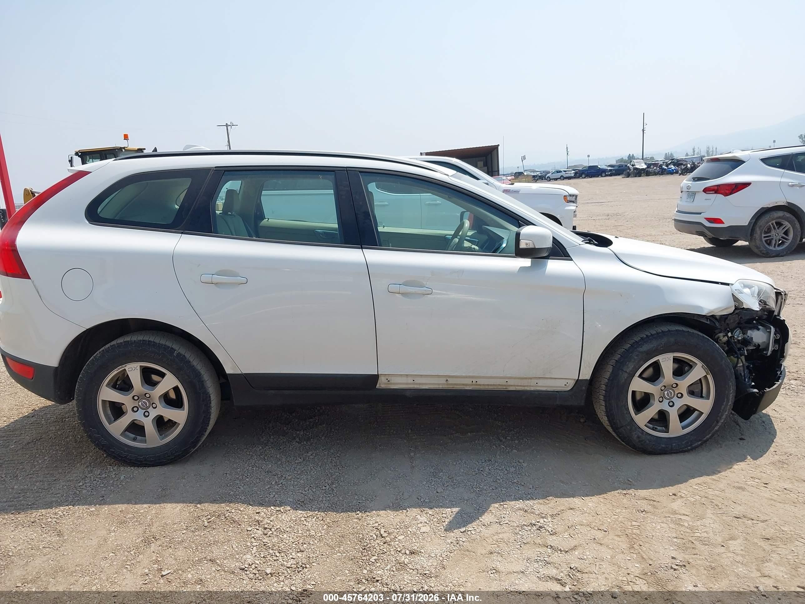 2012 Volvo Xc60 3.2/3.2 Platinum/3.2 Premier/3.2 Premier Plus White vin: YV4940DL6C2293571