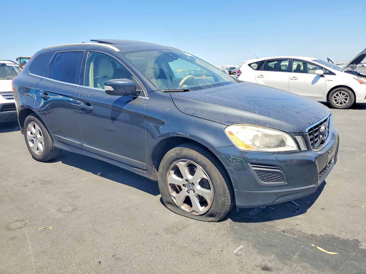2013 Volvo Xc60 3.2 Charcoal vin: YV4940DL8D2391406