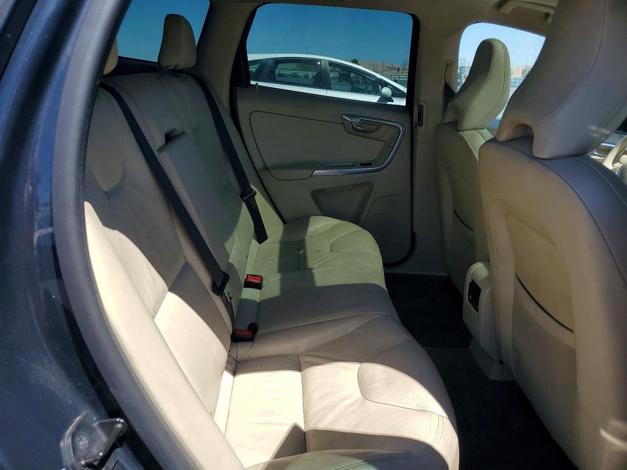 2013 Volvo Xc60 3.2 Charcoal vin: YV4940DL8D2391406