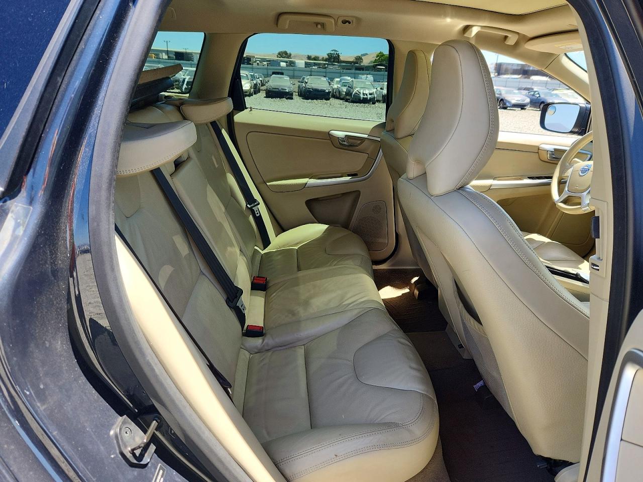 2011 Volvo Xc60 3.2 Gray vin: YV4940DZ1B2210101