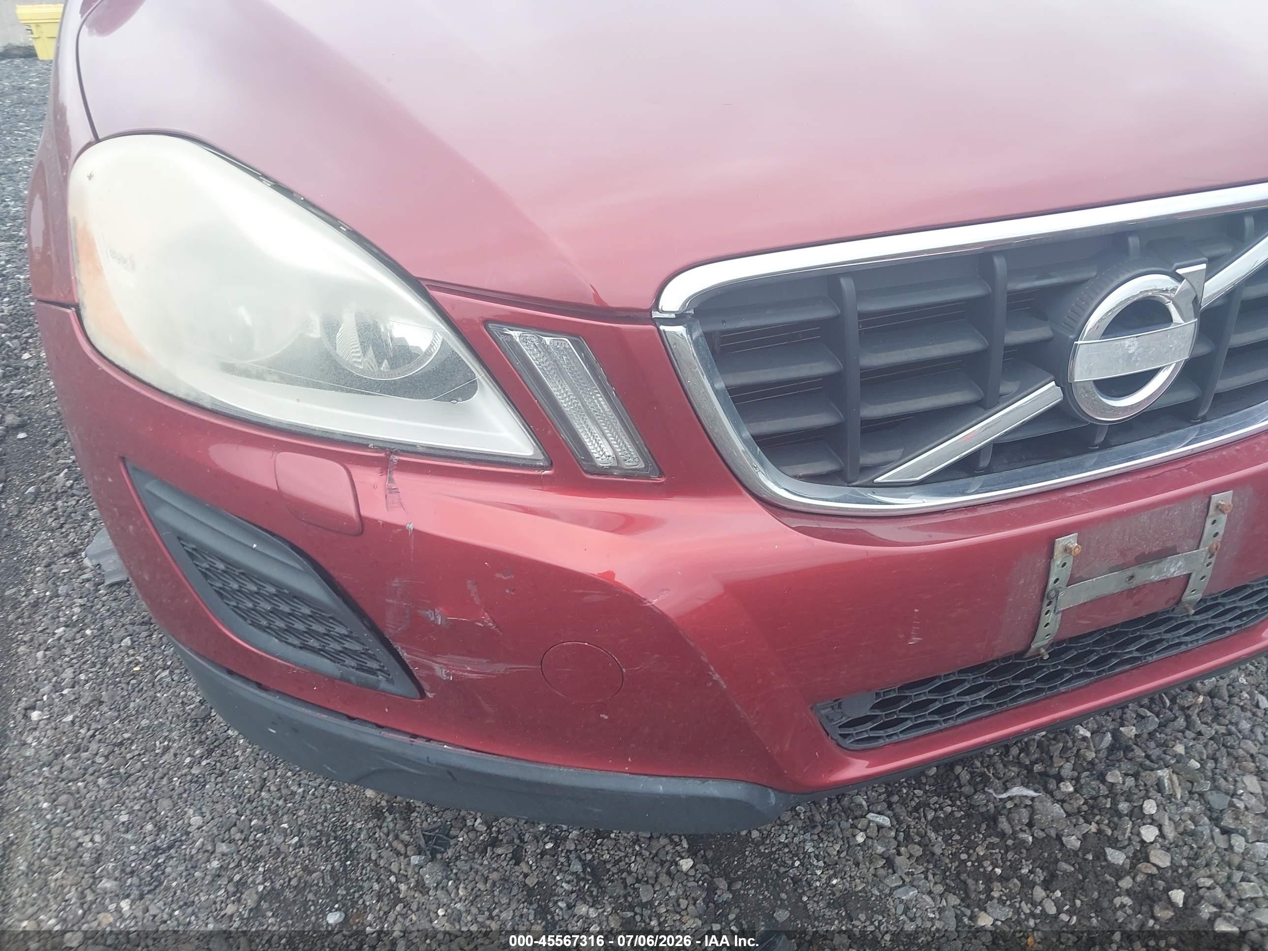 2011 Volvo Xc60 3.2 Maroon vin: YV4940DZ1B2217324