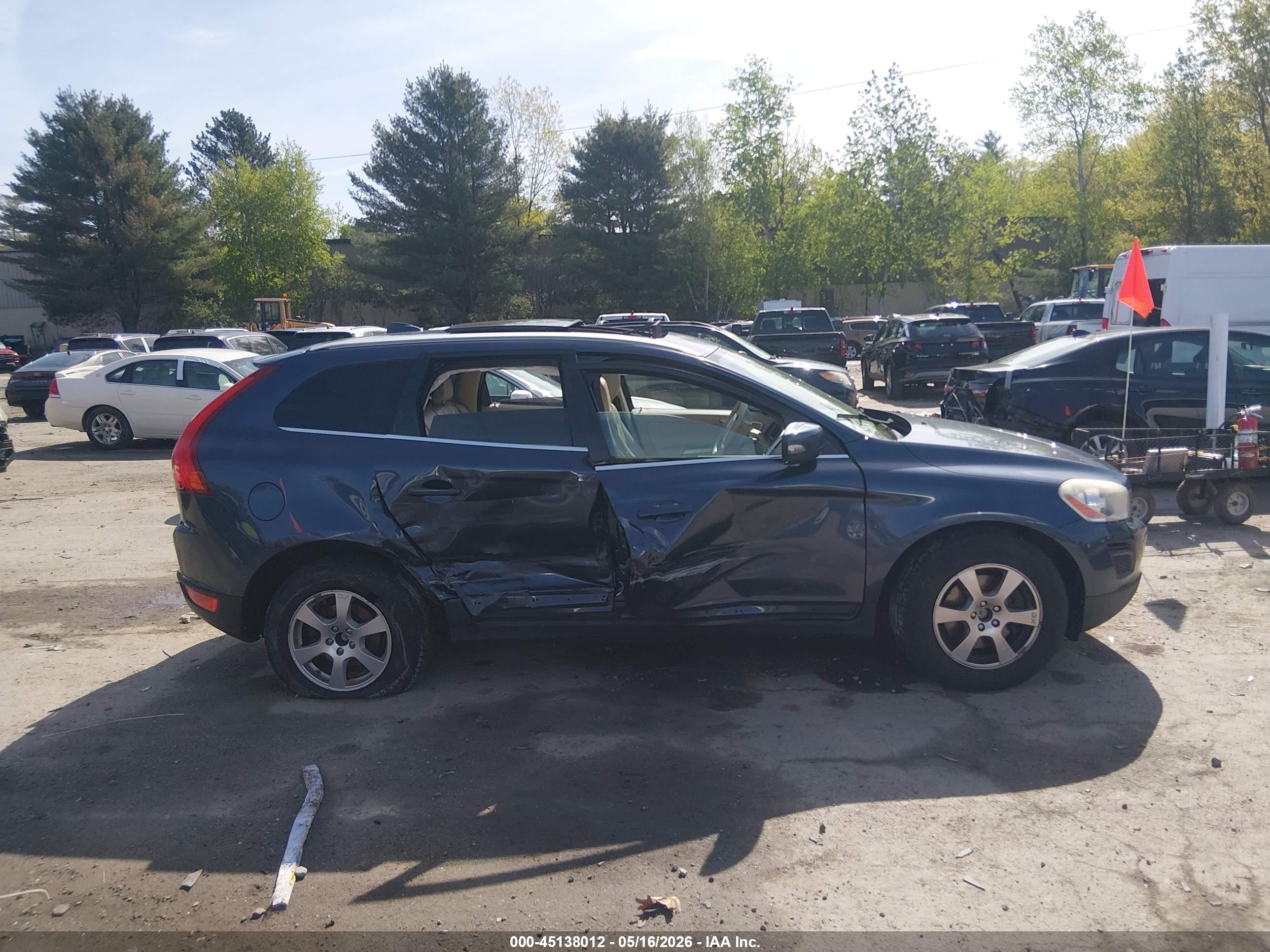 2011 Volvo Xc60 3.2 Blue vin: YV4940DZ1B2226024