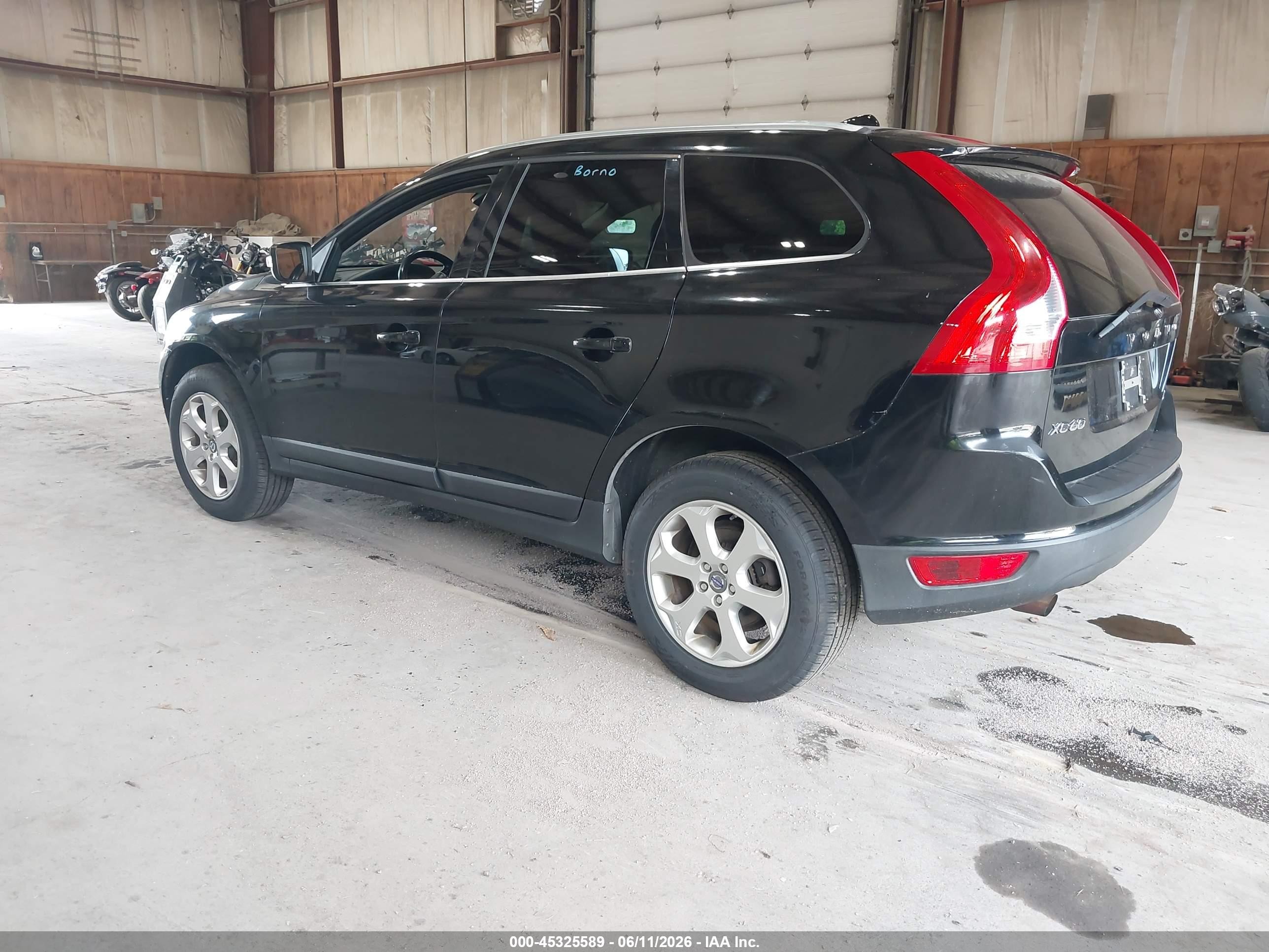 2013 Volvo Xc60 3.2/3.2 Platinum/3.2 Premier/3.2 Premier Plus Black vin: YV4940DZ2D2399988