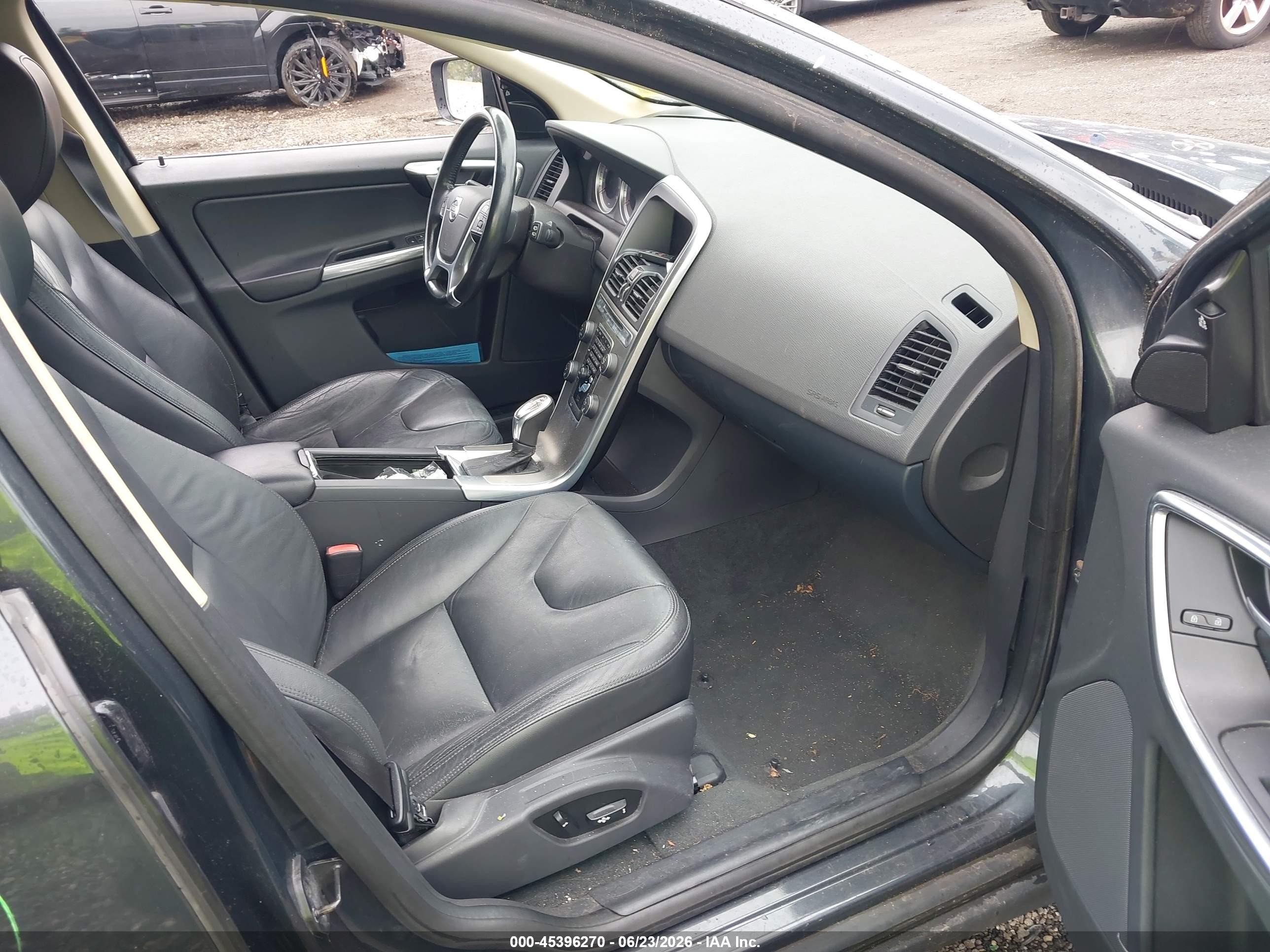 2013 Volvo Xc60 3.2 Premier Blue vin: YV4940DZ2D2418345