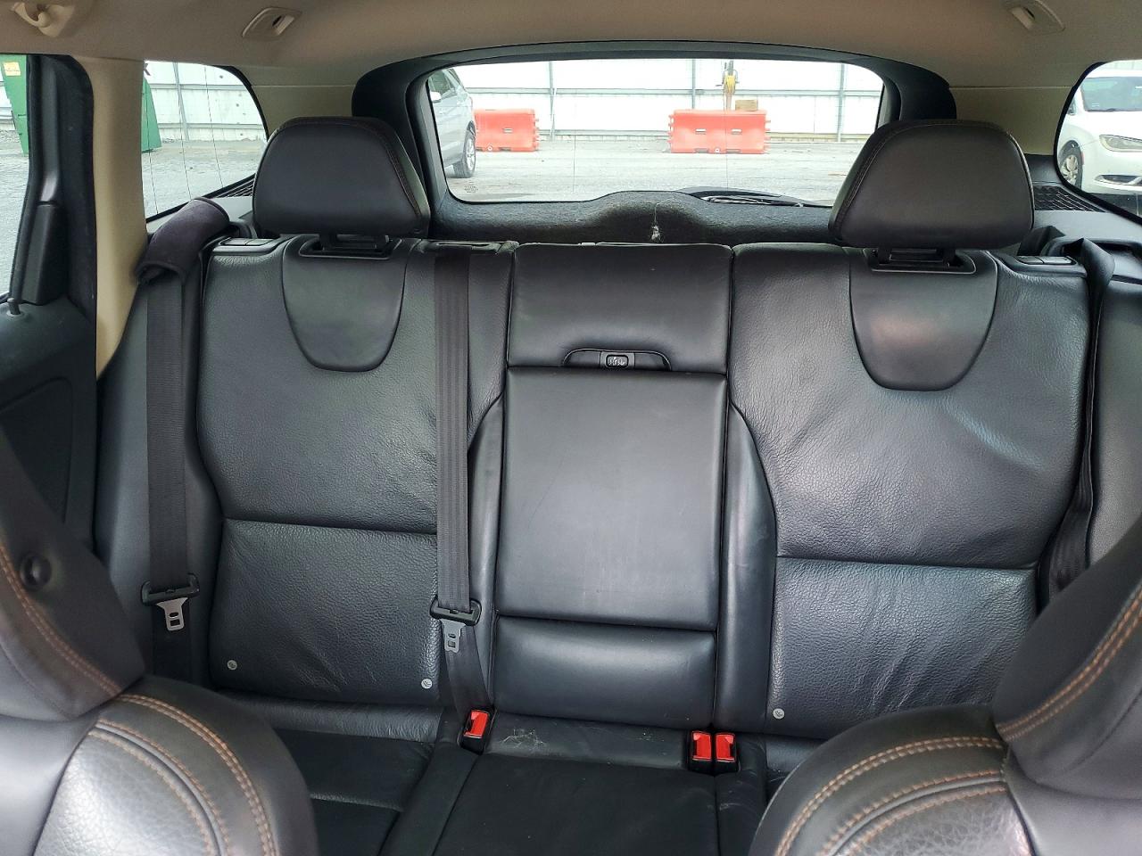 2012 Volvo Xc60 3.2 Silver vin: YV4940DZ3C2285979