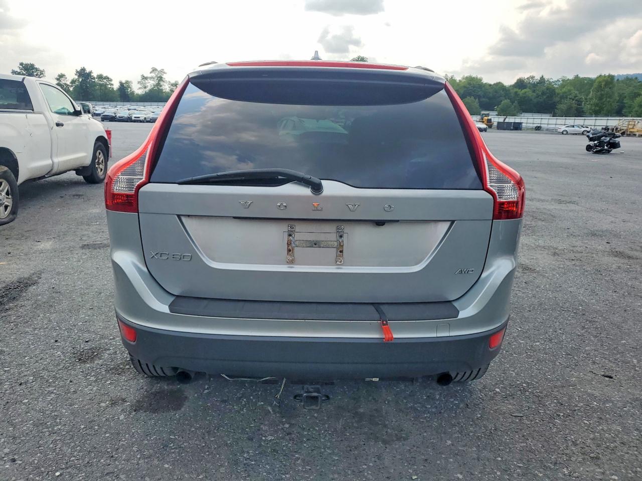 2012 Volvo Xc60 3.2 Silver vin: YV4940DZ3C2285979
