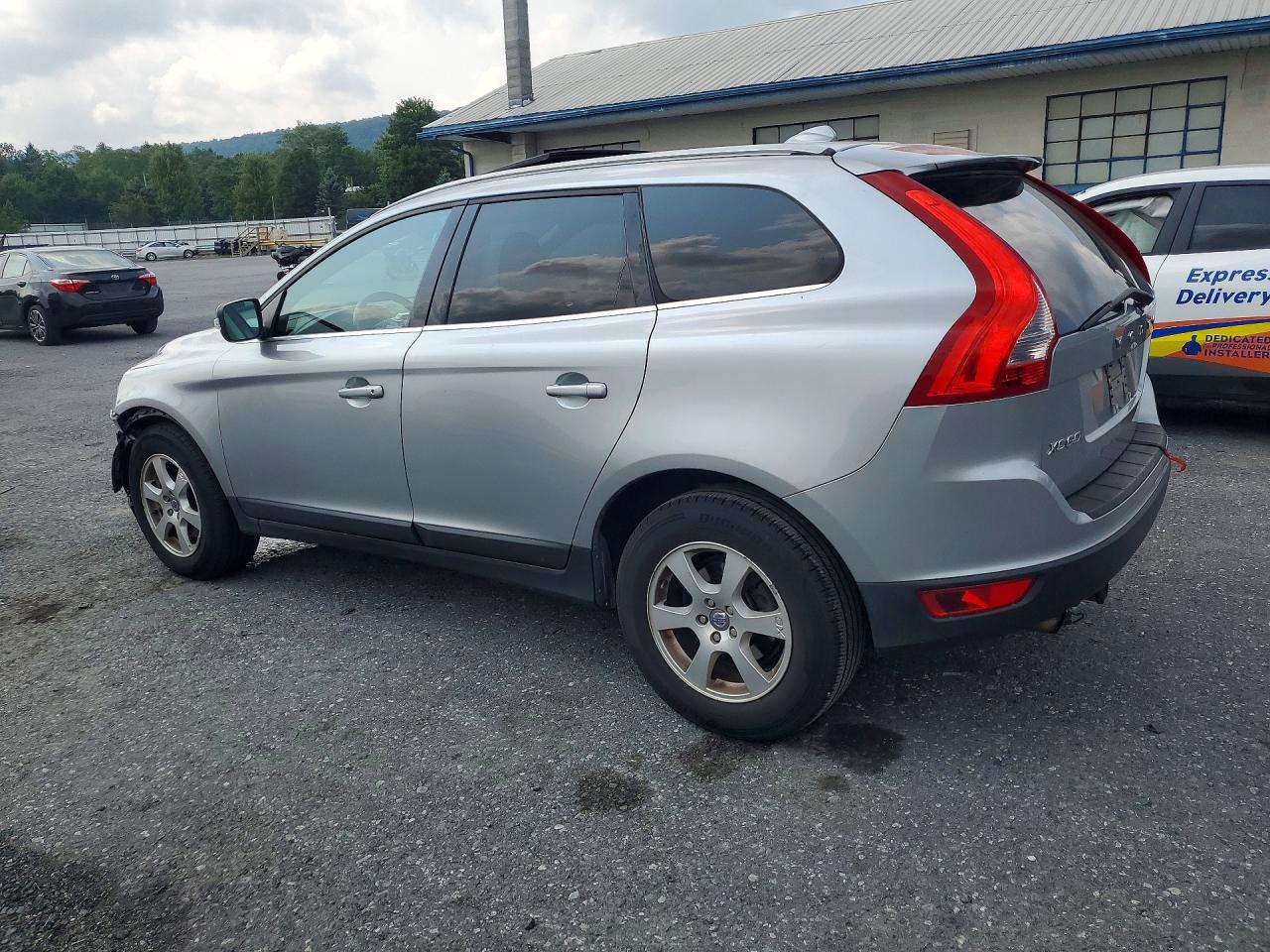 2012 Volvo Xc60 3.2 Silver vin: YV4940DZ3C2285979