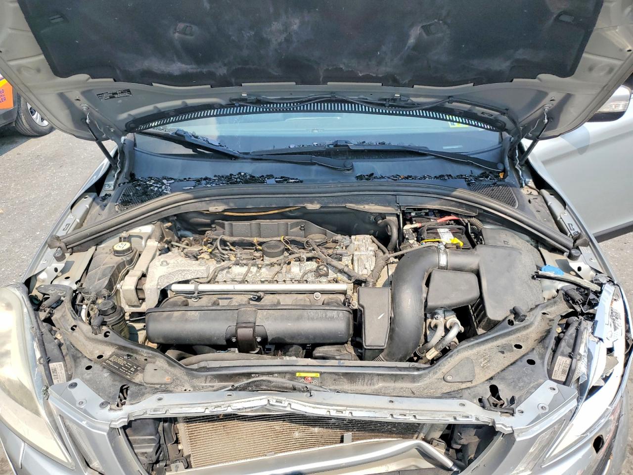 2012 Volvo Xc60 3.2 Silver vin: YV4940DZ3C2285979