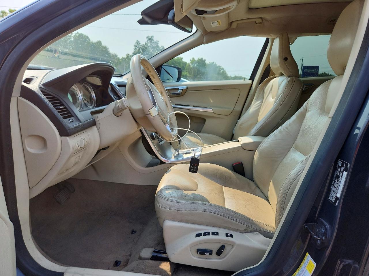 2012 Volvo Xc60 3.2 Charcoal vin: YV4940DZ3C2290678