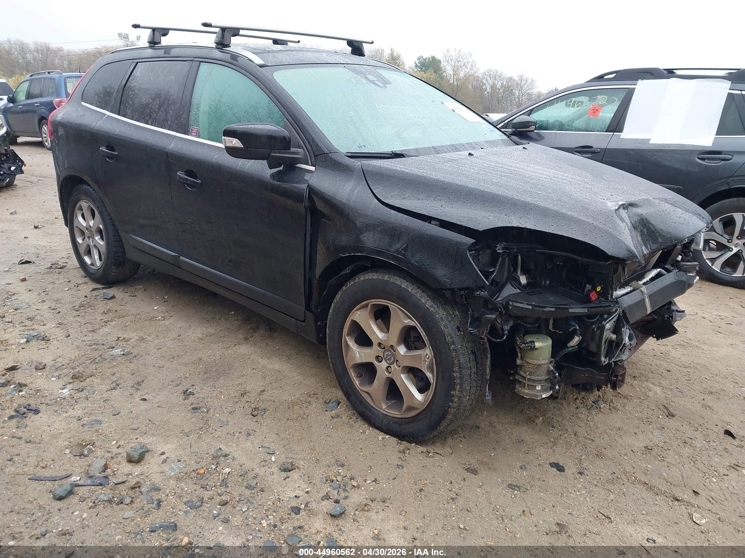 2013 Volvo Xc60 3.2/3.2 Platinum/3.2 Premier/3.2 Premier Plus Black vin: YV4940DZ4D2370346