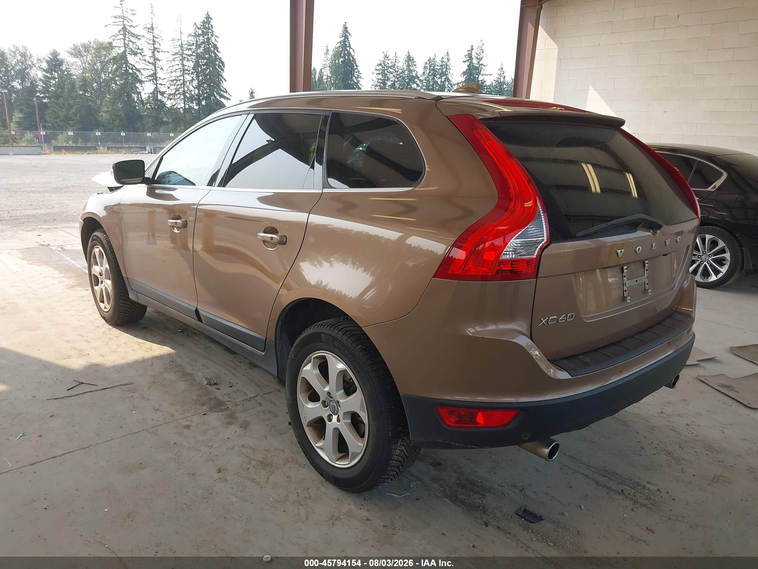 2013 Volvo Xc60 3.2 Premier Plus Brown vin: YV4940DZ4D2416256