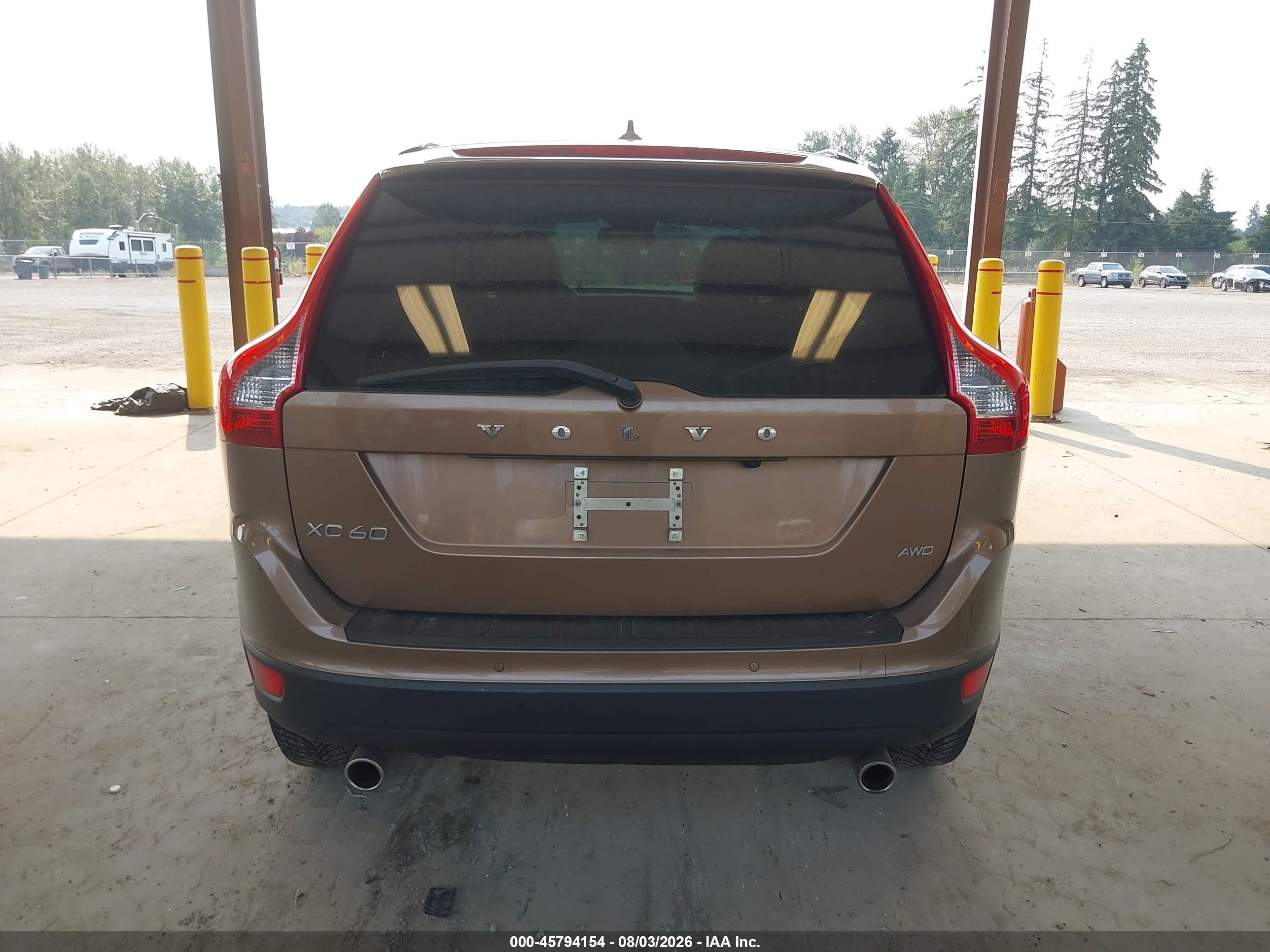 2013 Volvo Xc60 3.2 Premier Plus Brown vin: YV4940DZ4D2416256