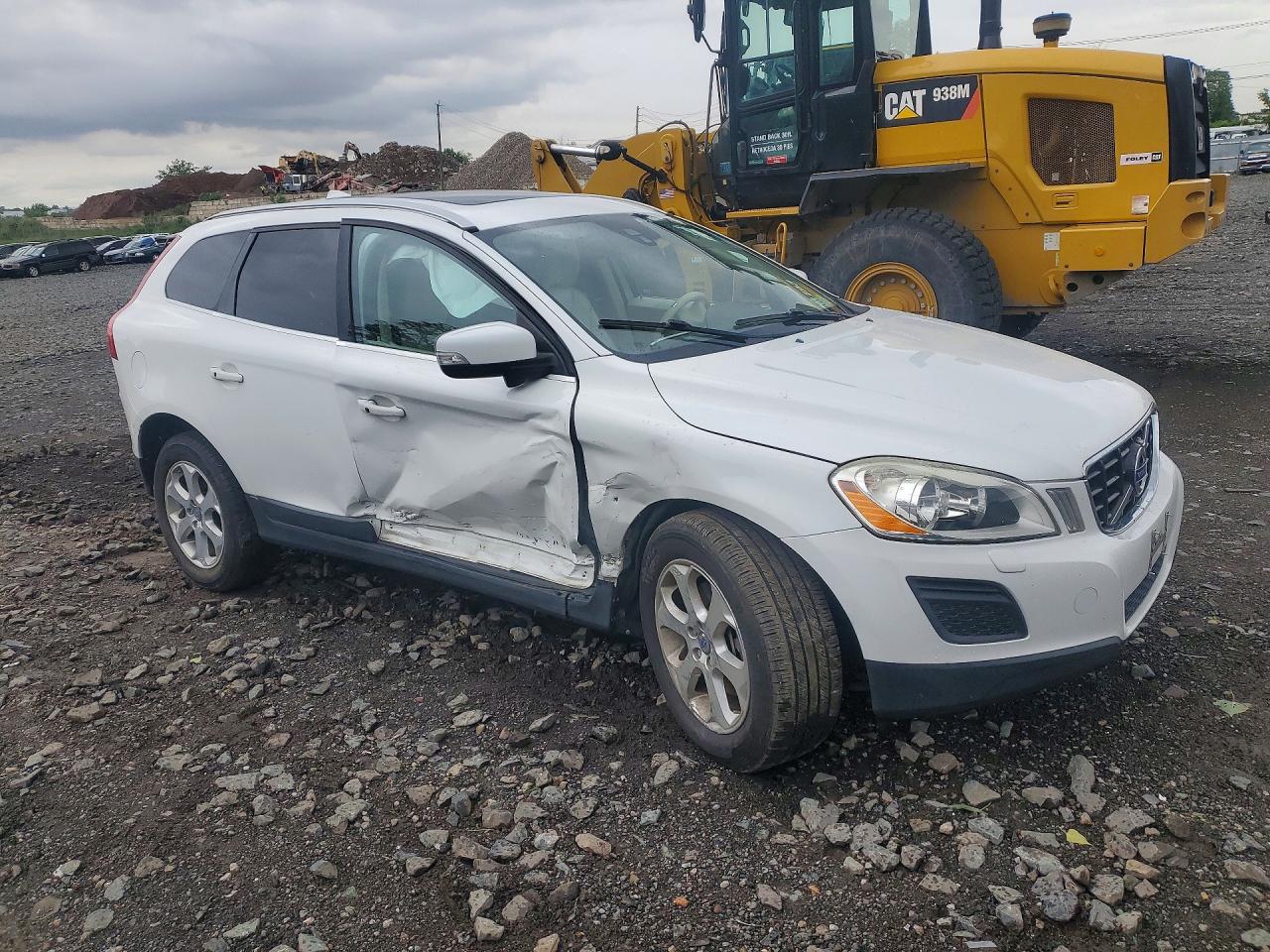 2013 Volvo Xc60 3.2 White vin: YV4940DZ4D2424681