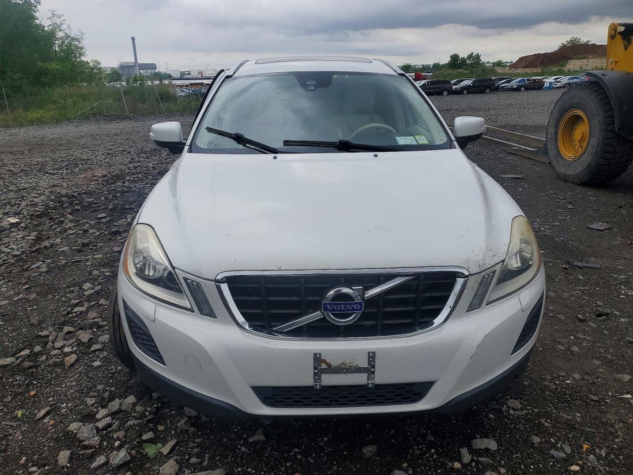 2013 Volvo Xc60 3.2 White vin: YV4940DZ4D2424681