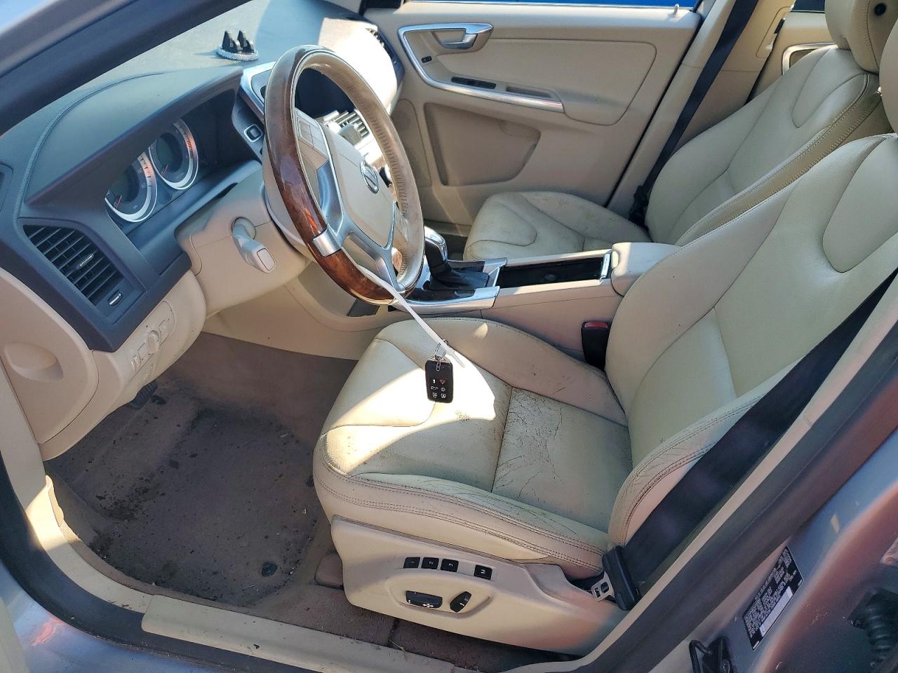 2013 Volvo Xc60 3.2 Silver vin: YV4940DZ4D2451699