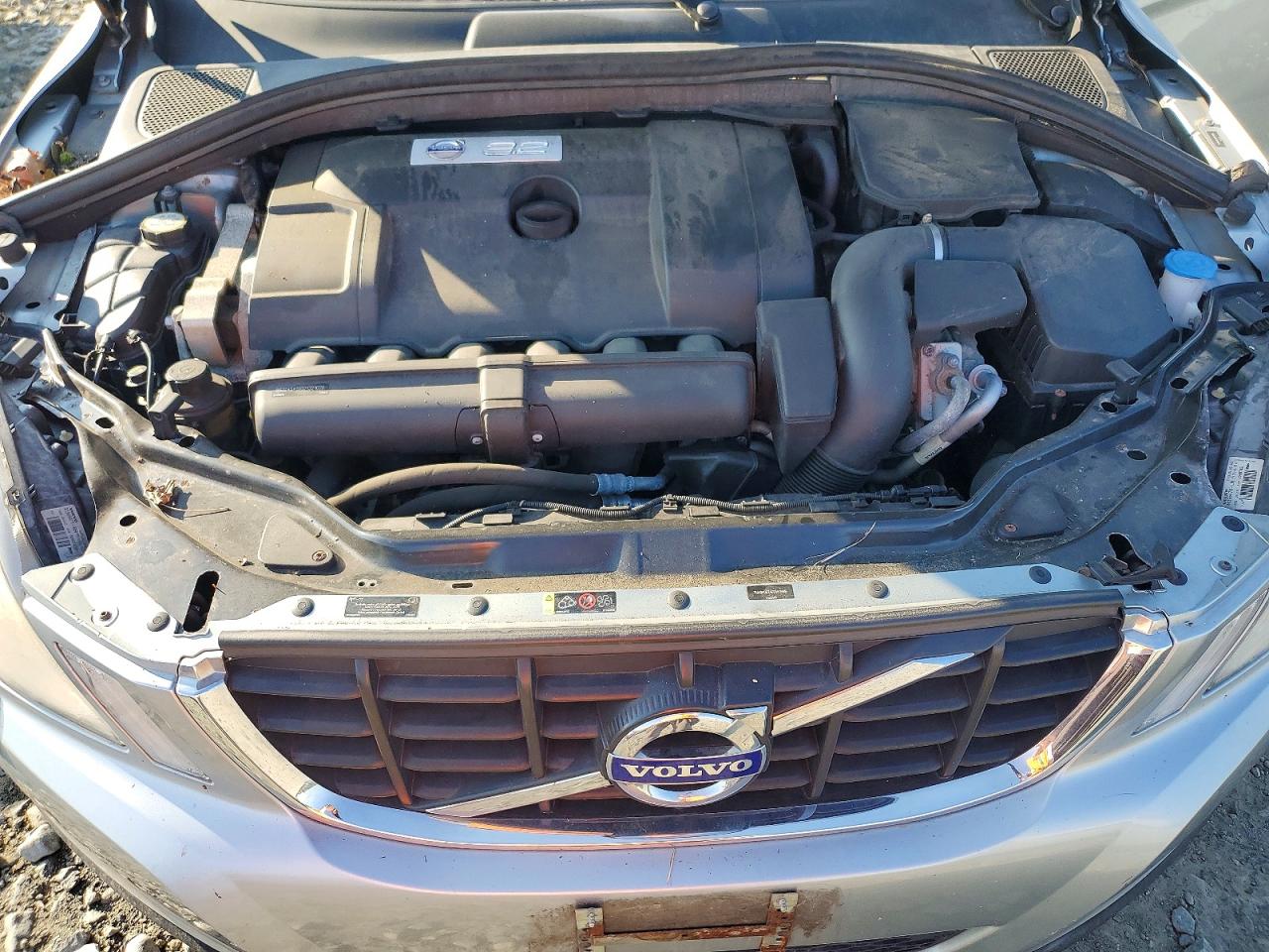 2013 Volvo Xc60 3.2 Silver vin: YV4940DZ4D2451699