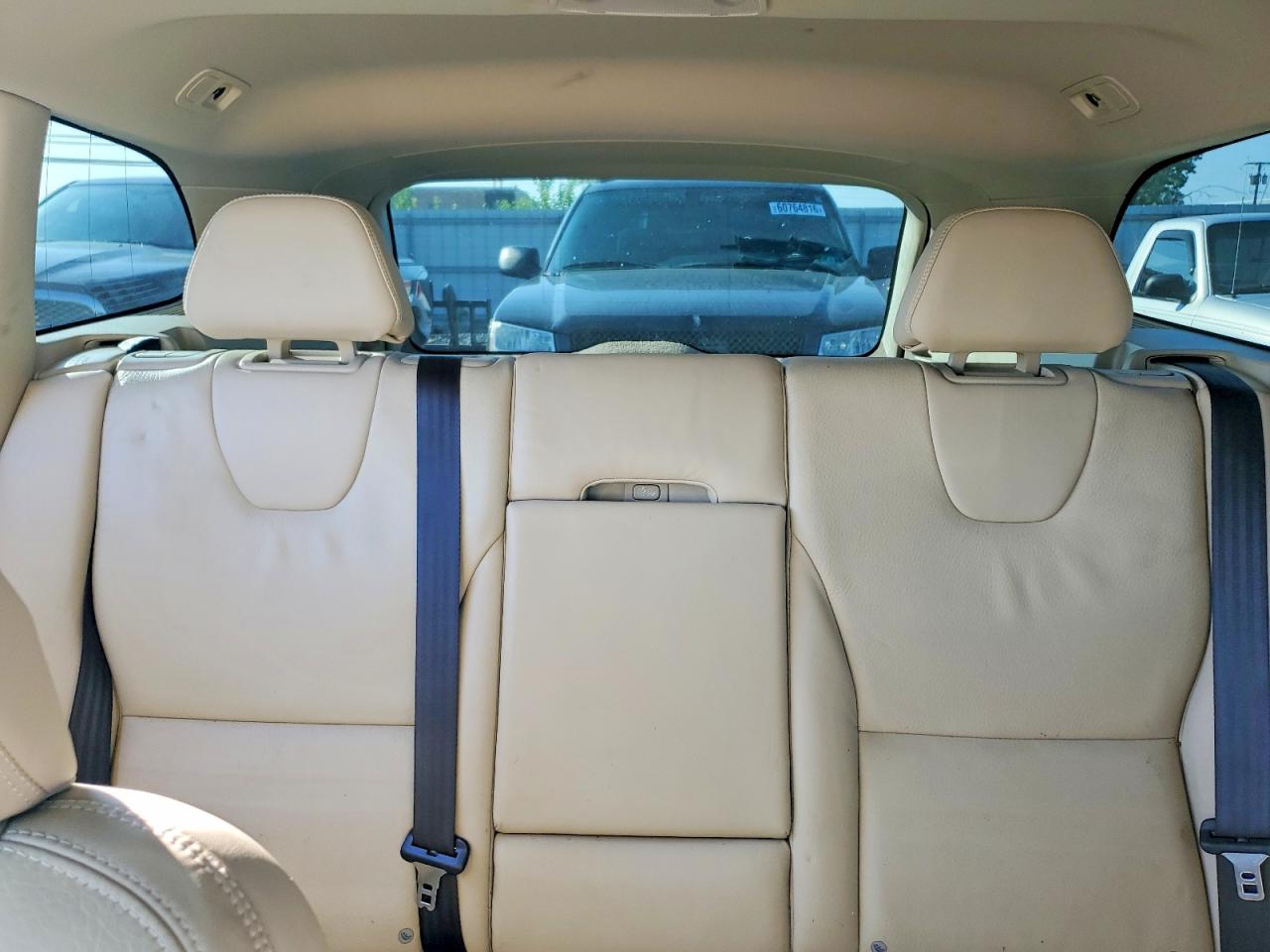 2013 Volvo Xc60 3.2 Silver vin: YV4940DZ4D2451699