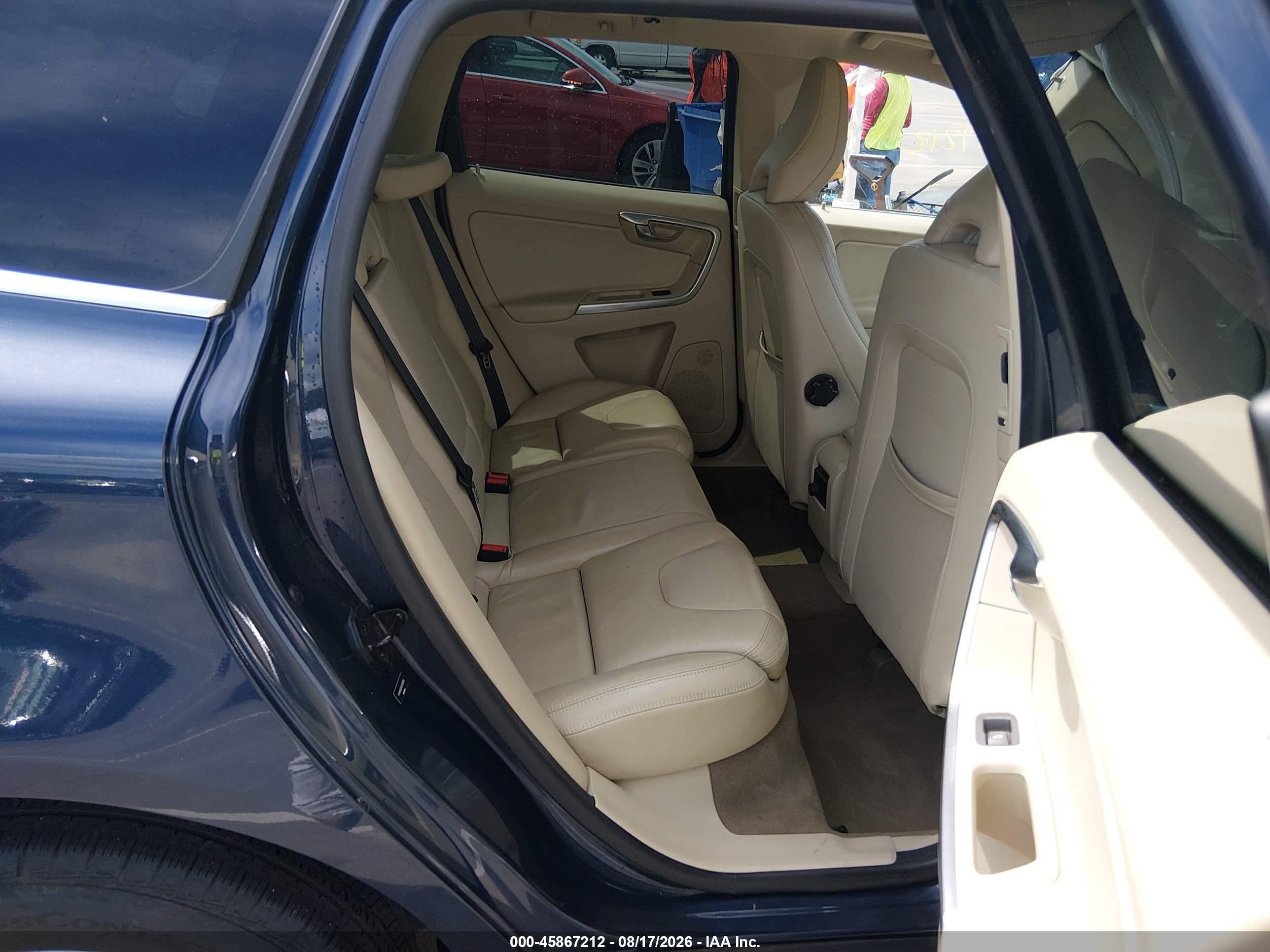 2012 Volvo Xc60 3.2/3.2 Platinum/3.2 Premier/3.2 Premier Plus Blue vin: YV4940DZ5C2305956