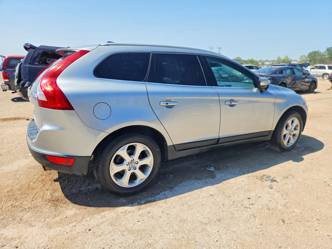 2013 Volvo Xc60 3.2 Silver vin: YV4940DZ5D2452456