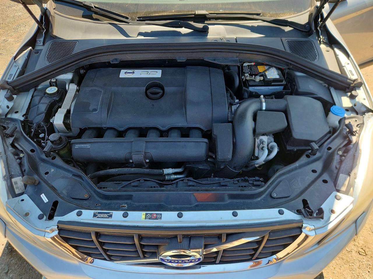 2013 Volvo Xc60 3.2 Silver vin: YV4940DZ5D2452456