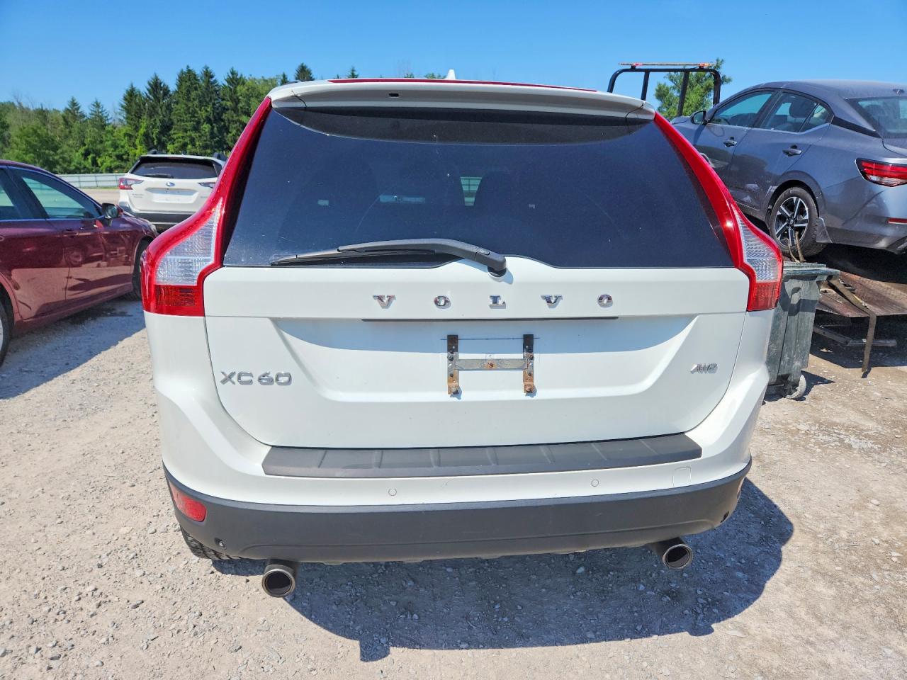 2013 Volvo Xc60 3.2 White vin: YV4940DZ6D2373555