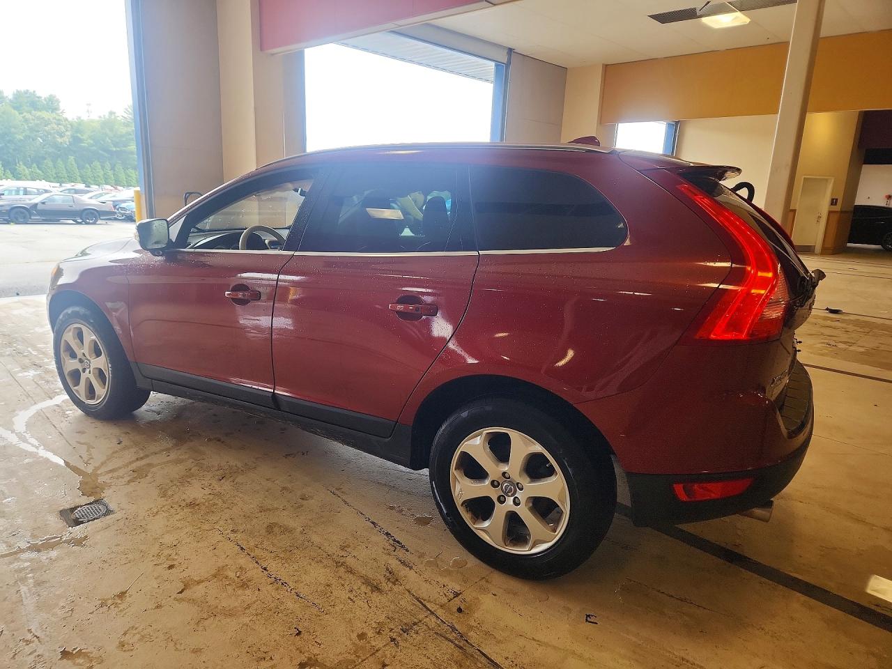 2013 Volvo Xc60 3.2 Красный vin: YV4940DZ6D2424567
