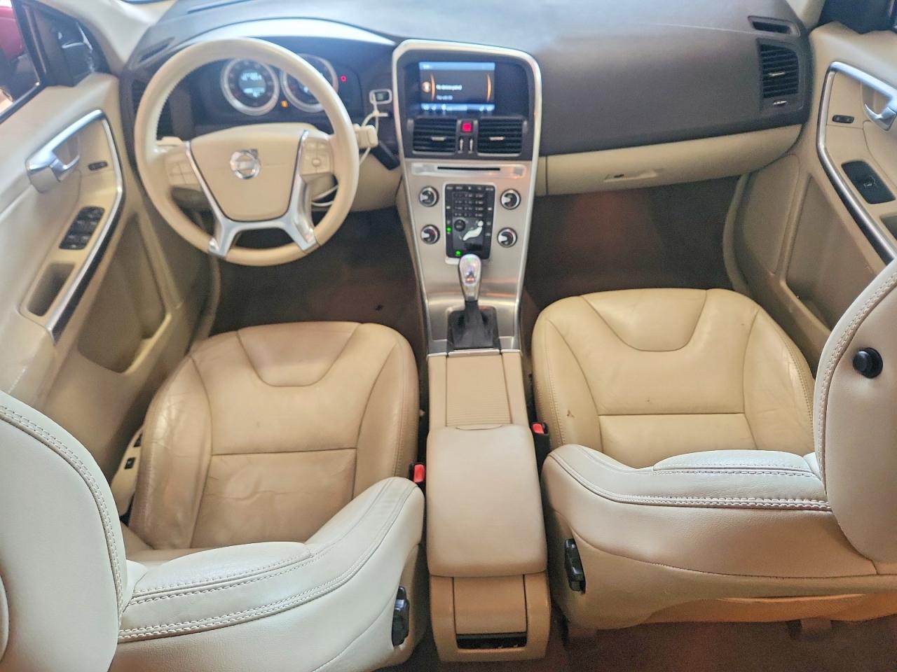 2013 Volvo Xc60 3.2 Красный vin: YV4940DZ6D2424567