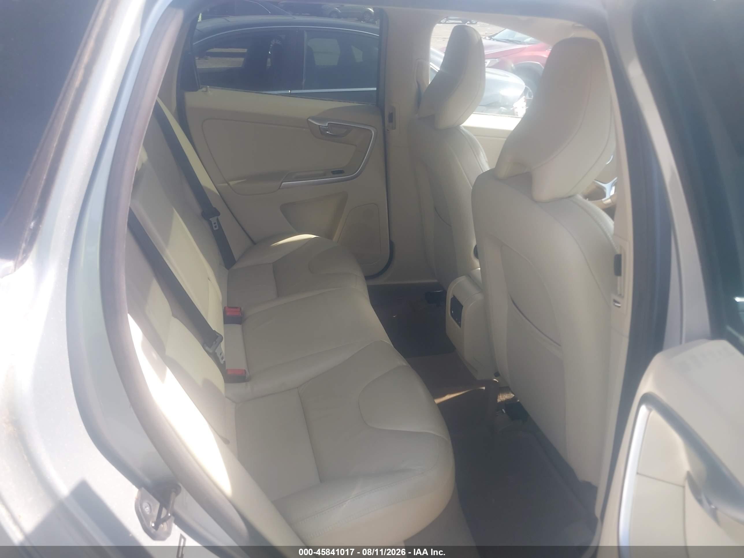 2011 Volvo Xc60 3.2 Gray vin: YV4940DZ7B2189108