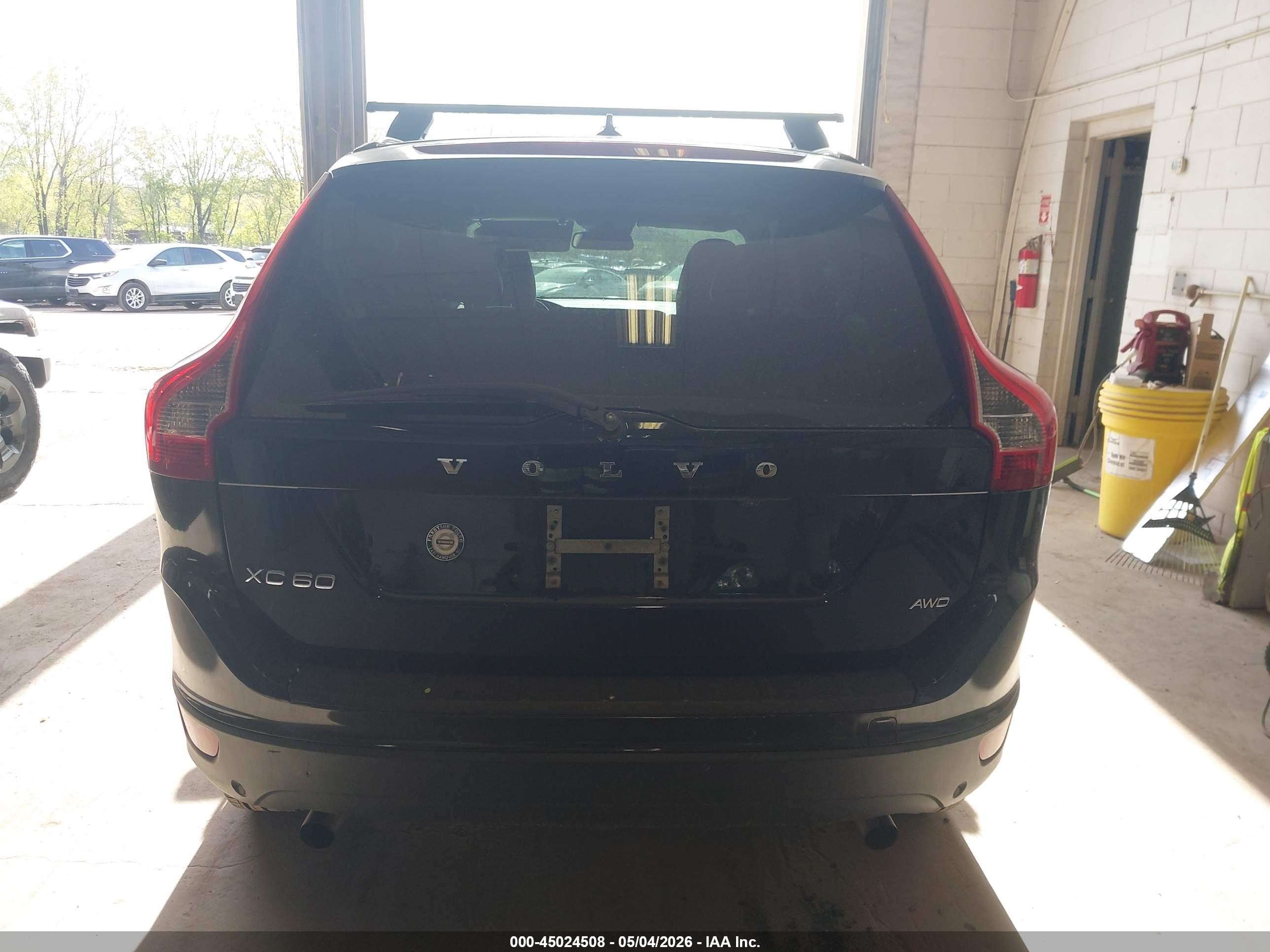 2012 Volvo Xc60 3.2/3.2 Platinum/3.2 Premier/3.2 Premier Plus Black vin: YV4940DZXC2298342