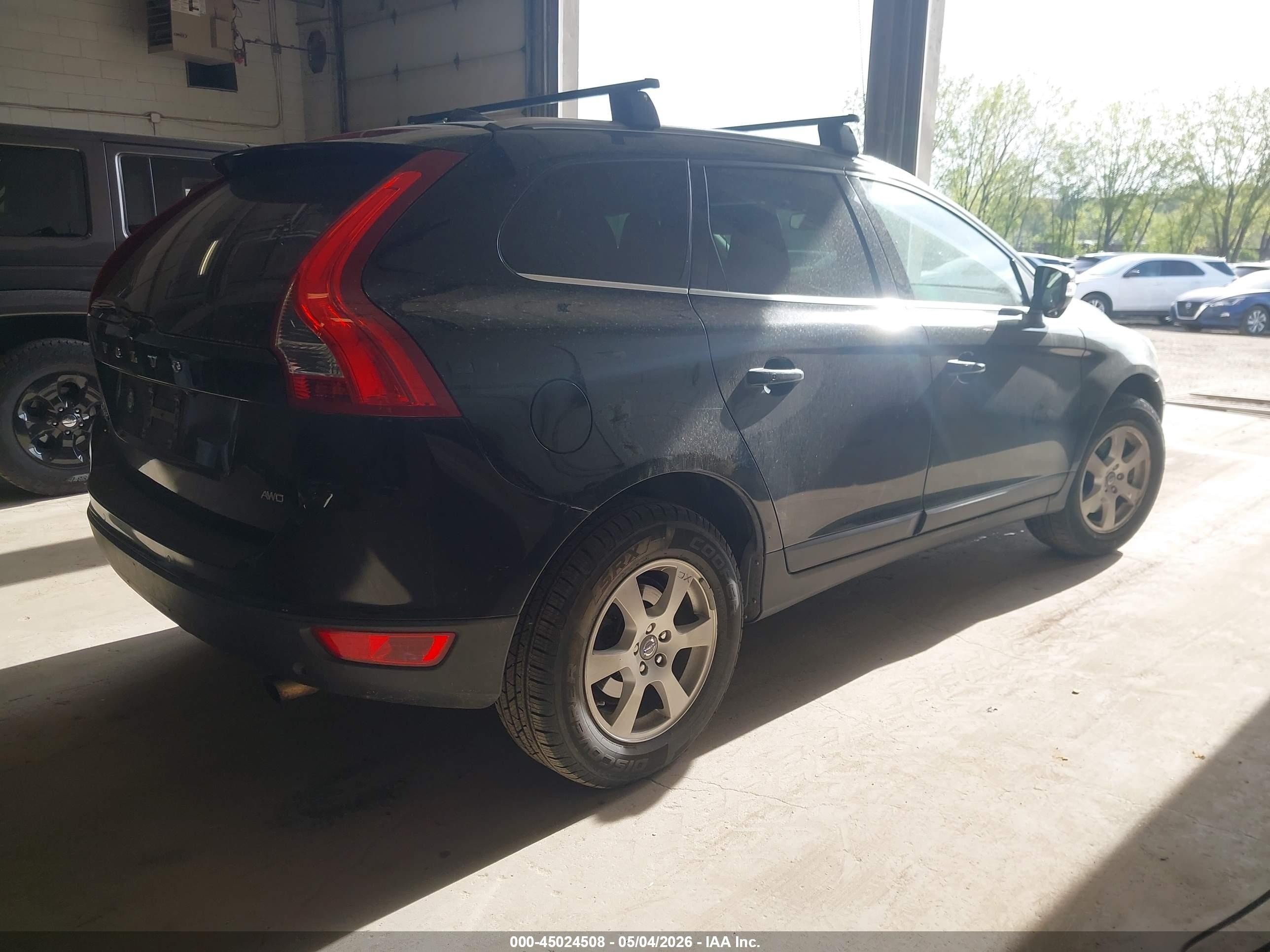 2012 Volvo Xc60 3.2/3.2 Platinum/3.2 Premier/3.2 Premier Plus Black vin: YV4940DZXC2298342