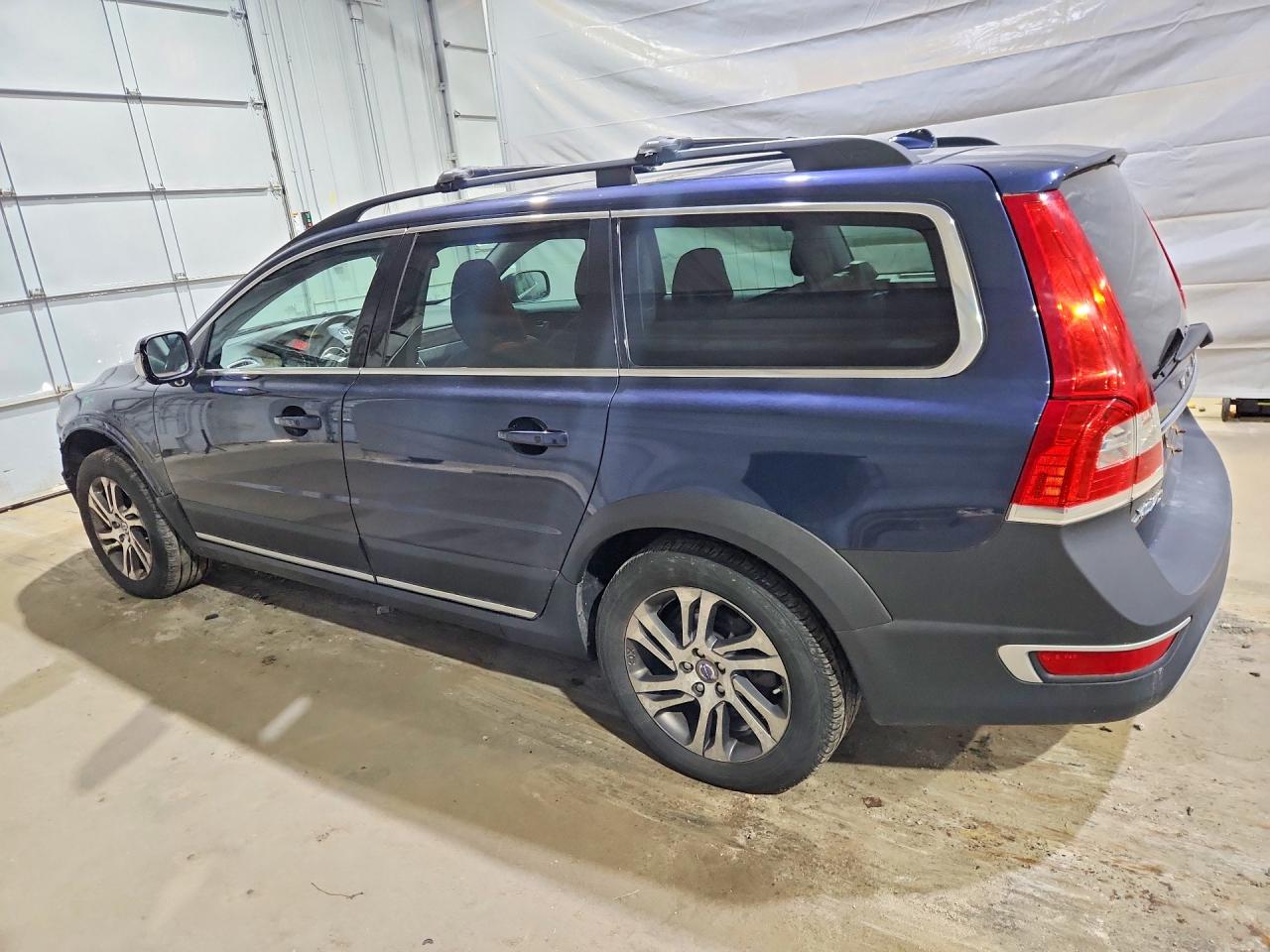 2015 Volvo Xc70 3.2 Platinum Blue vin: YV4940ND2F1189001