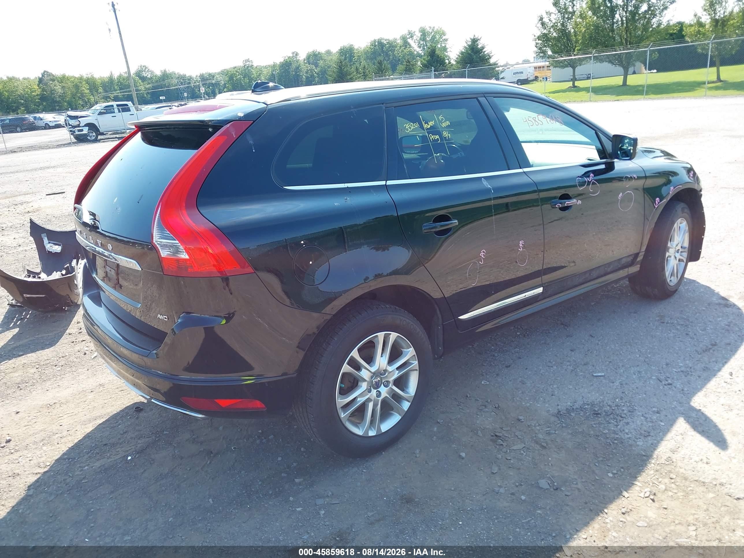 2015 Volvo Xc60 3.2 Premier Black vin: YV4940RB7F2617437