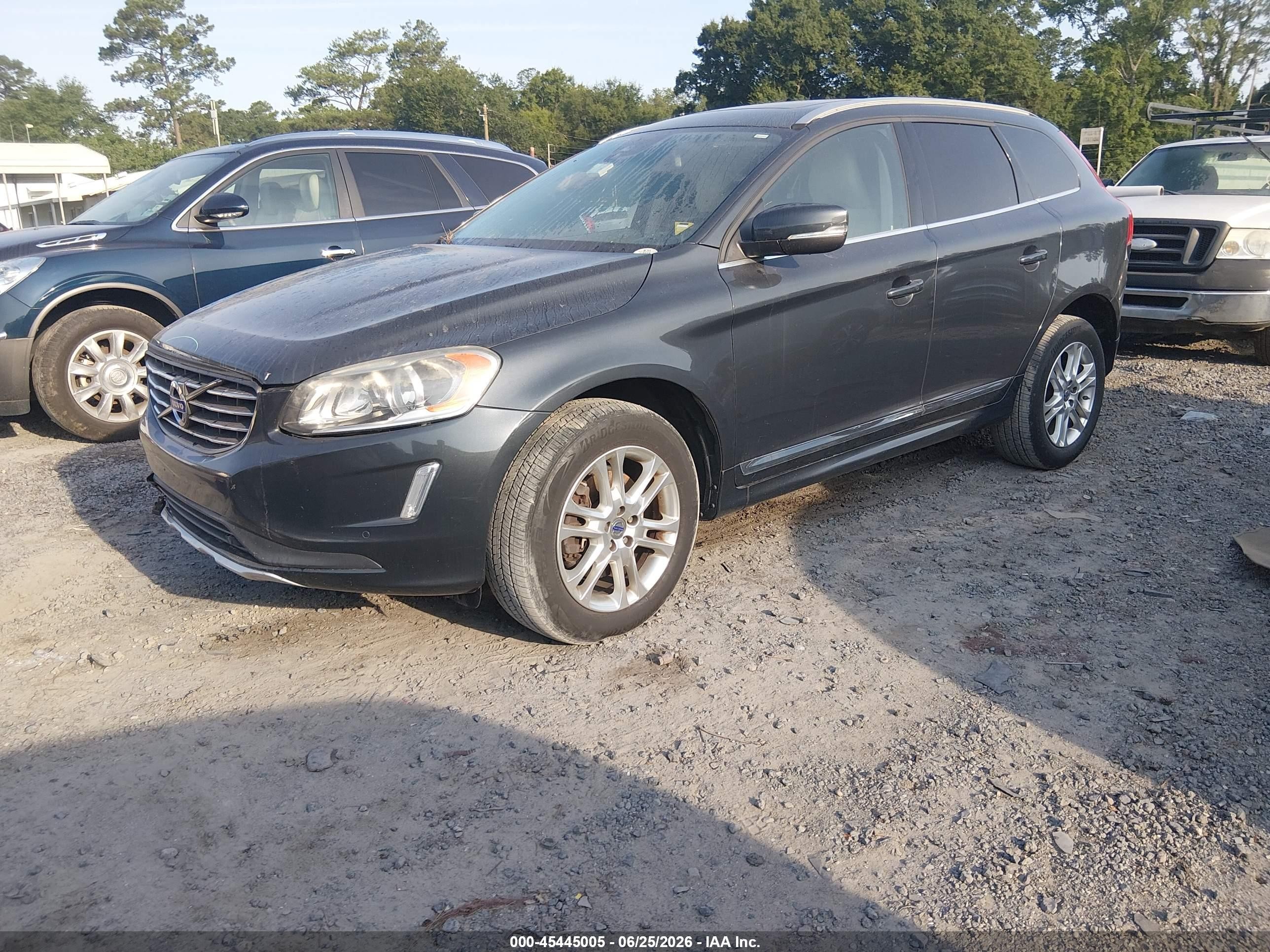 2015 Volvo Xc60 3.2 Premier Plus Серый vin: YV4940RC3F2583876